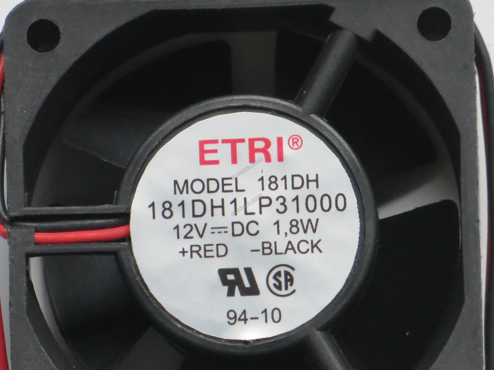ETRI 181DH Server - čtvercový Ventilátor 181DH1LP31000, sq60x60x25, 2 vodiče, 12V 1,8W 