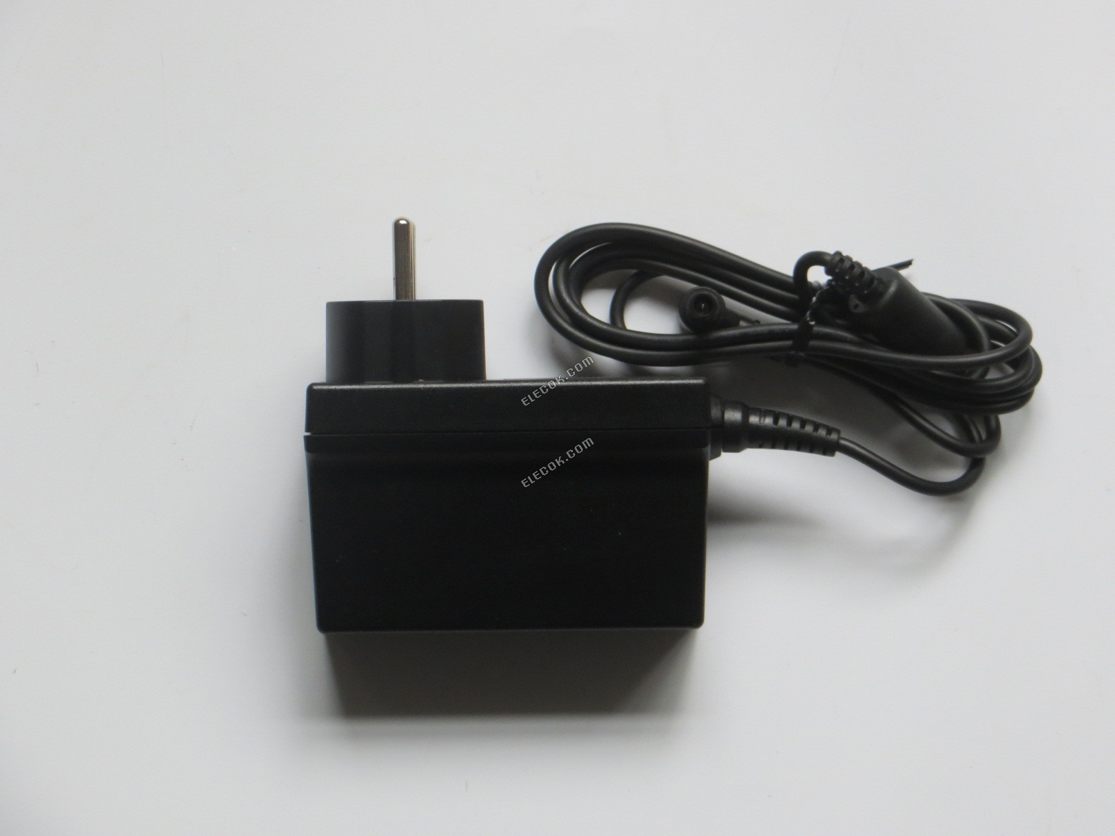 LG PA1480-11 19V 2,53A Adapter, EU Zástrčka 