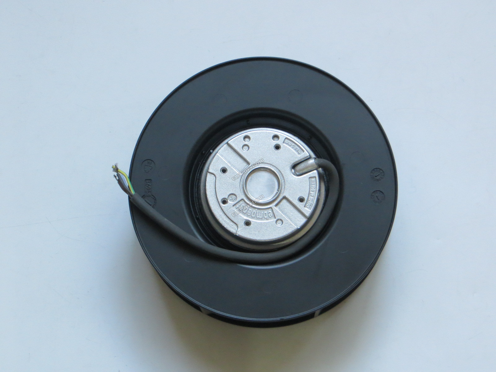 Ebmpapst R2E190-A012-92 400V 0,14/0,16A 52/62W 4 vodiče Chladicí Ventilátor, repasovaný 