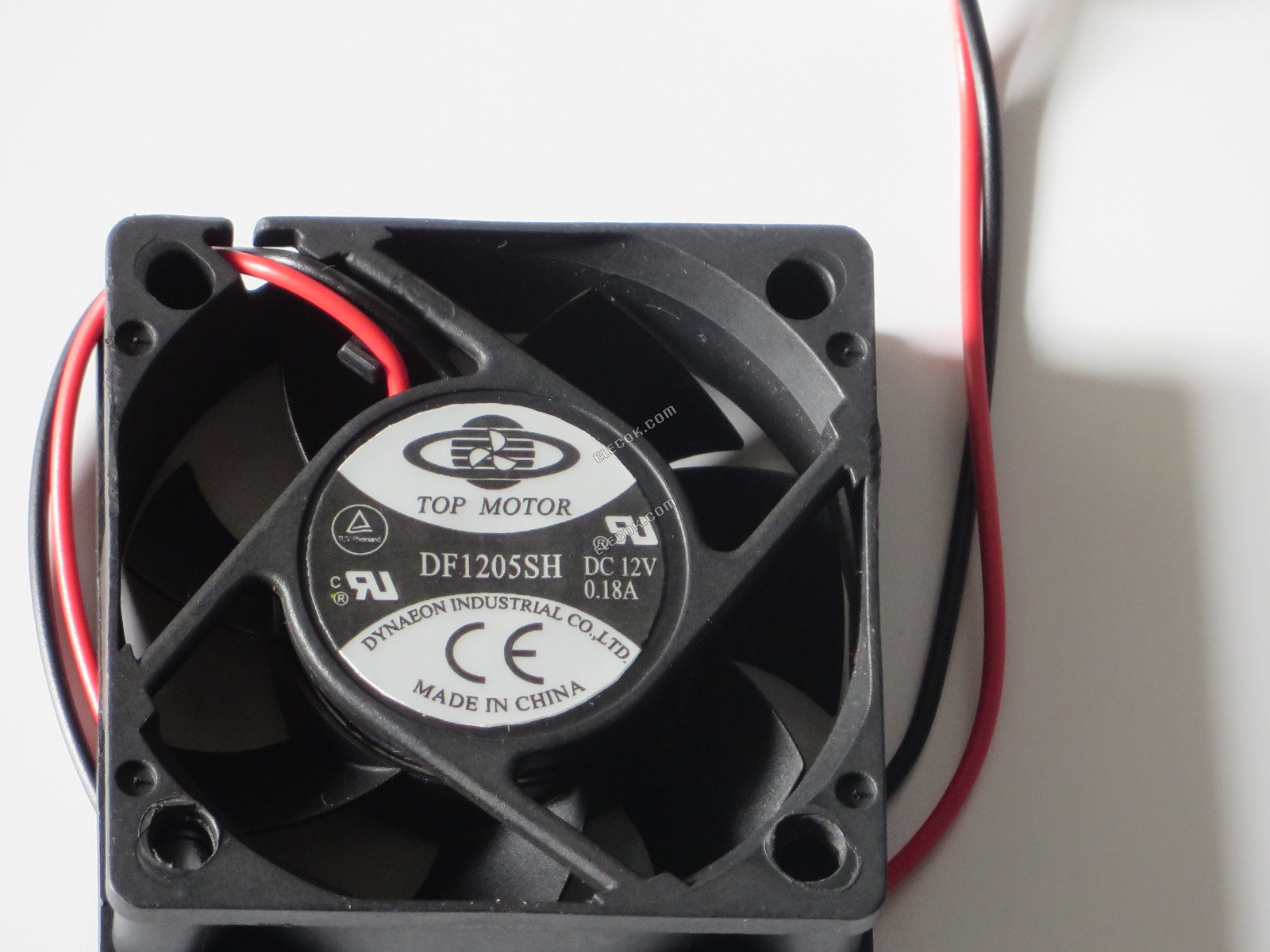 TOP MOTOR DF1205SH 12V 0,18A 2 Vezetékek Hűtőventilátor 
