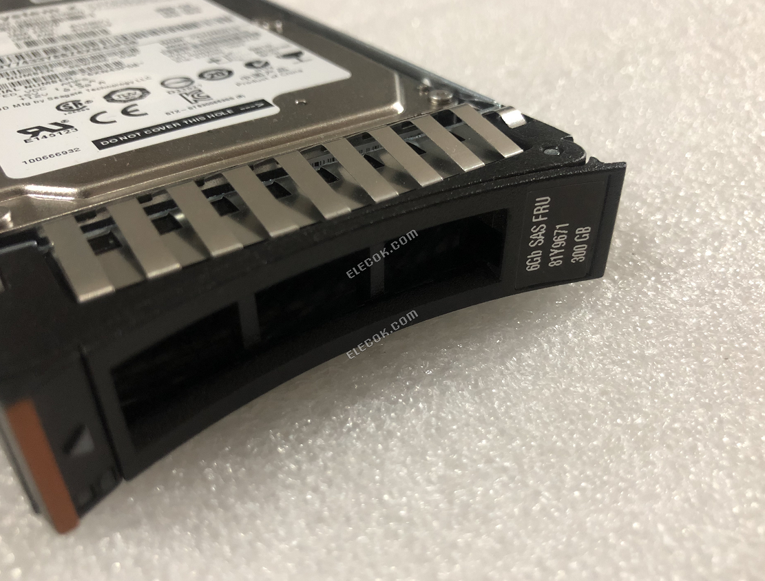 300 GB SAS Disk (81Y9671) hard drive for IBM (x440,x240,x480), used
