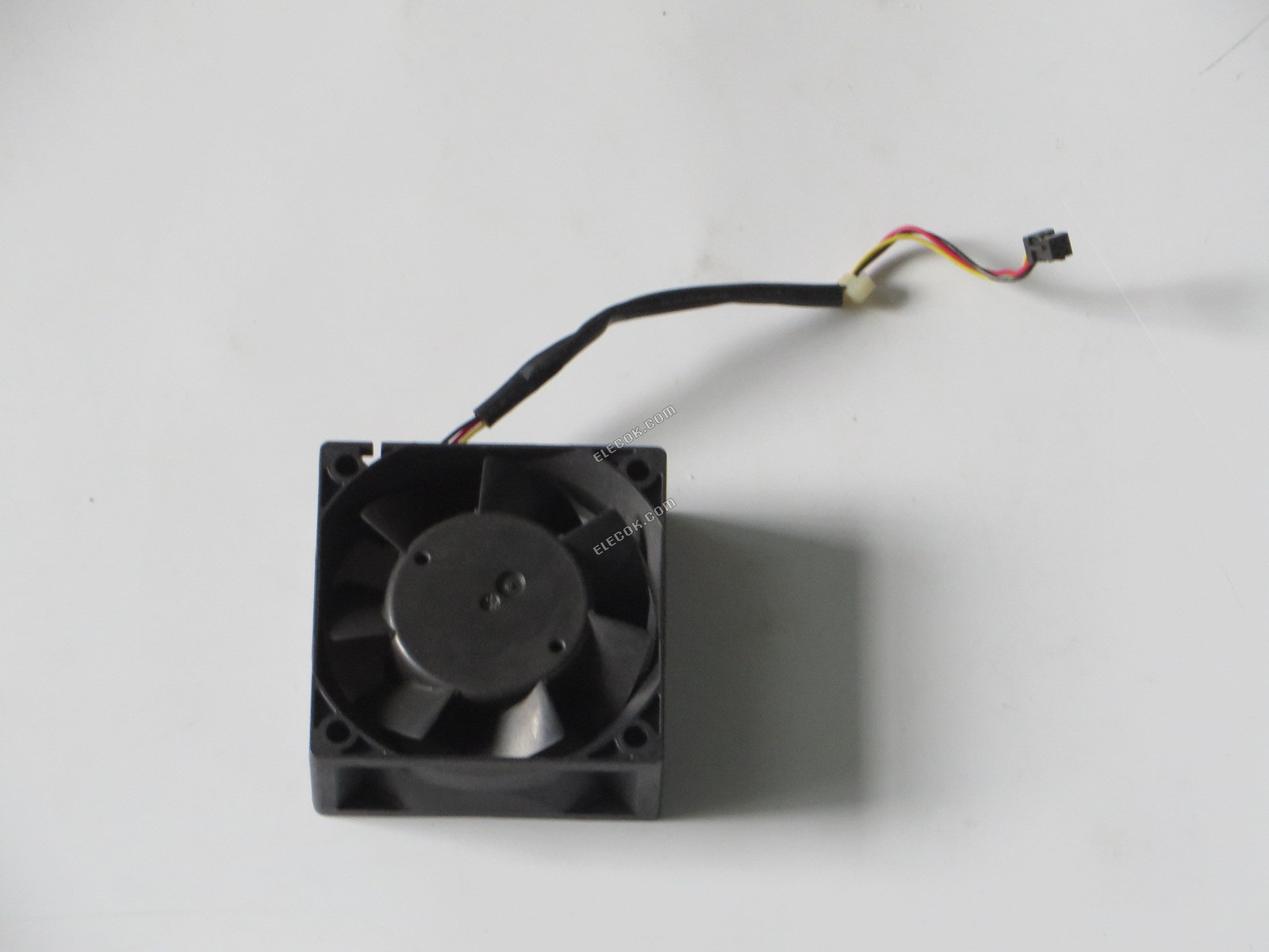 MitsubisHi MMF-06D24DM-AC5 24V 0,06A 3 vezeték Hűtőventilátor 