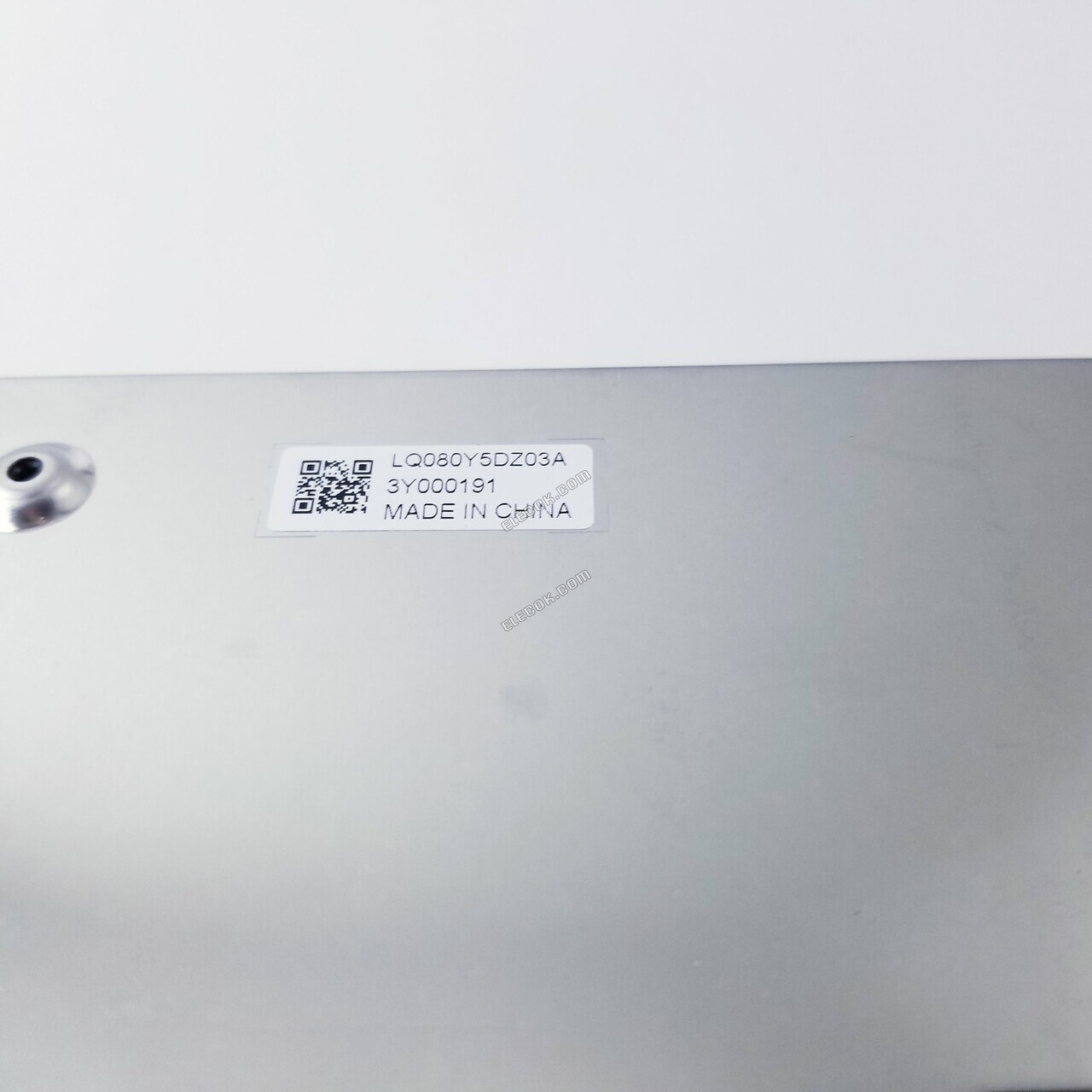 LQ080Y5DZ03A SHARP 8.0" A-Si TFT-LCD Panel bez dotykové obrazovky 
