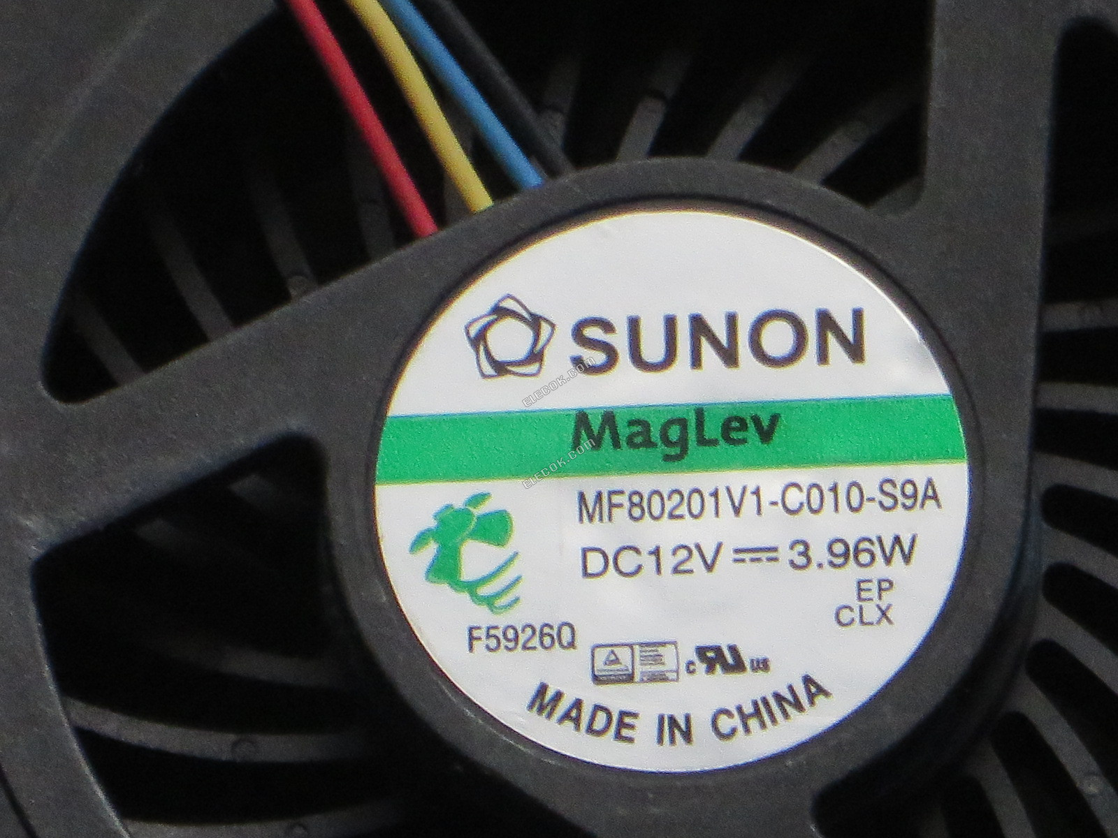 SUNON MF80201V1-C010-S9A 12V 3,96W 4 vezeték Hűtés 