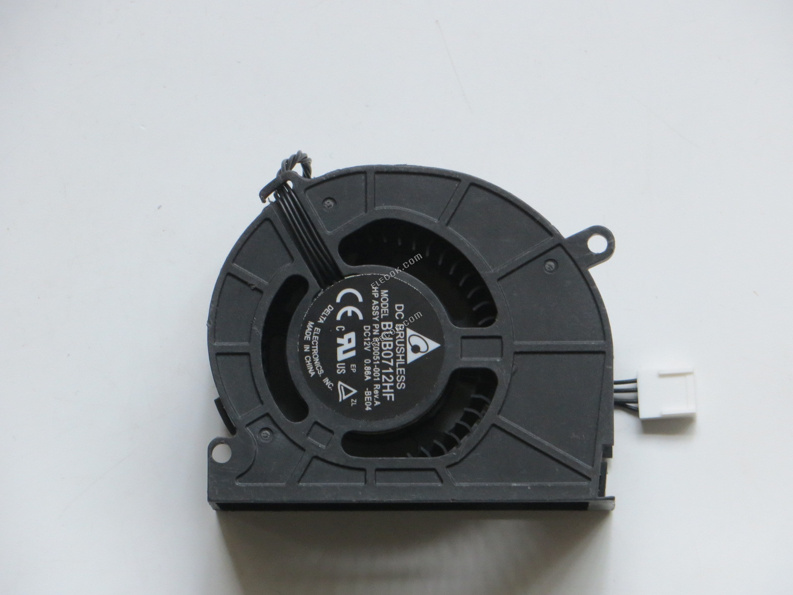 Delta Ventilátor HP 670051-001 BUB0712HF Z820 Server 12V 