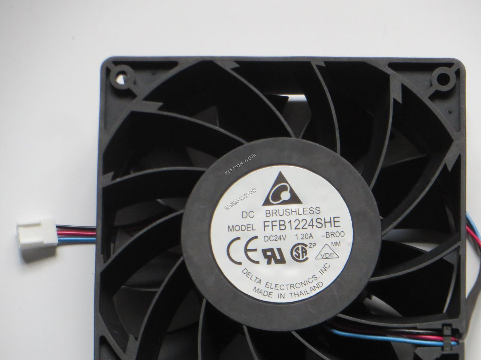 DELTA FFB1224SHE-BR00 24V 1,2A 3 vezeték Hűtőventilátor felújított 