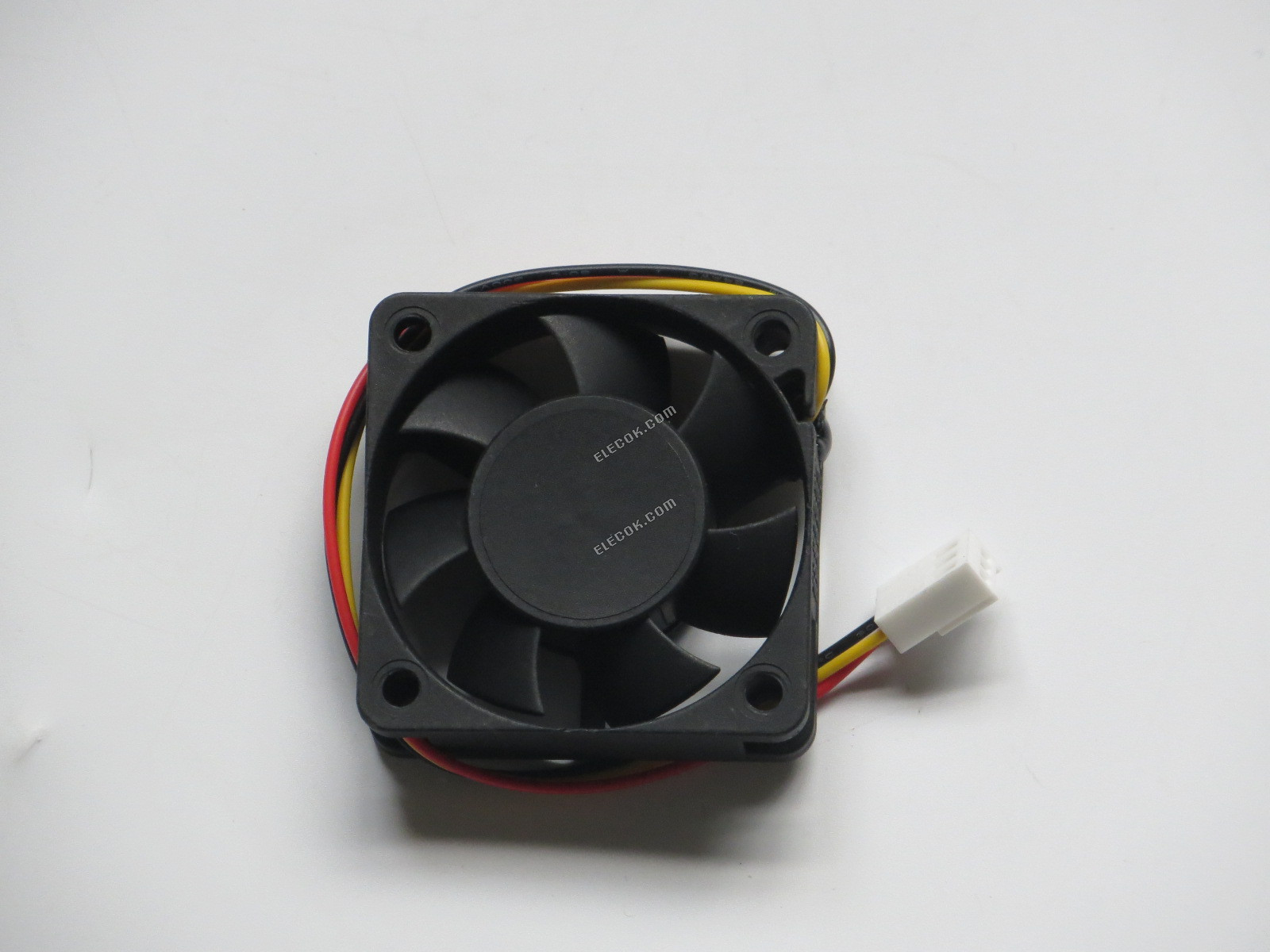 Sunon KDE1205PHV2 MS.A.F.GN 12V 0,8W 3 vodiče Chladicí Ventilátor 