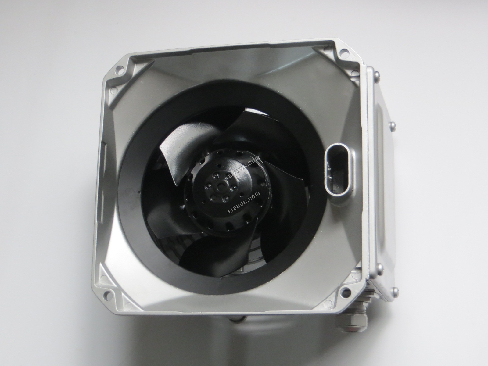 Ebmpapst W2D210-EB10-12 400/480V 50/60HZ 89/130W Ventilátor, felújított 