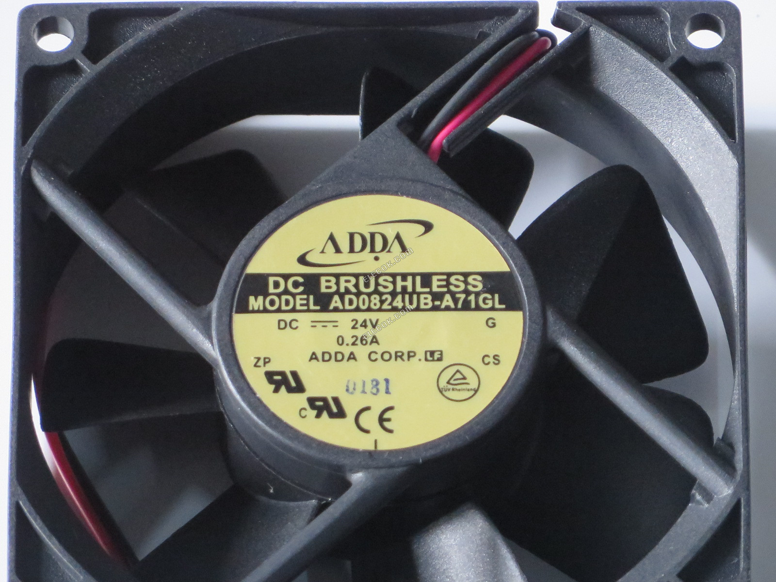 ADDA AD0824UB-A71GL 24V 0,26A 2 vodiče Chladicí Ventilátor 