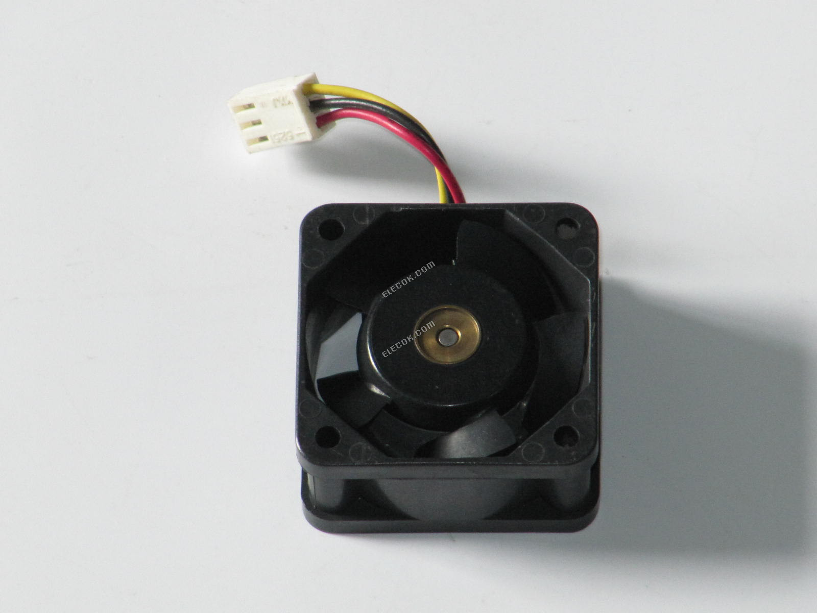 Sanyo 109P0424H6D14 24V 0,07A 3 vodiče ventilátor Repasovaný 