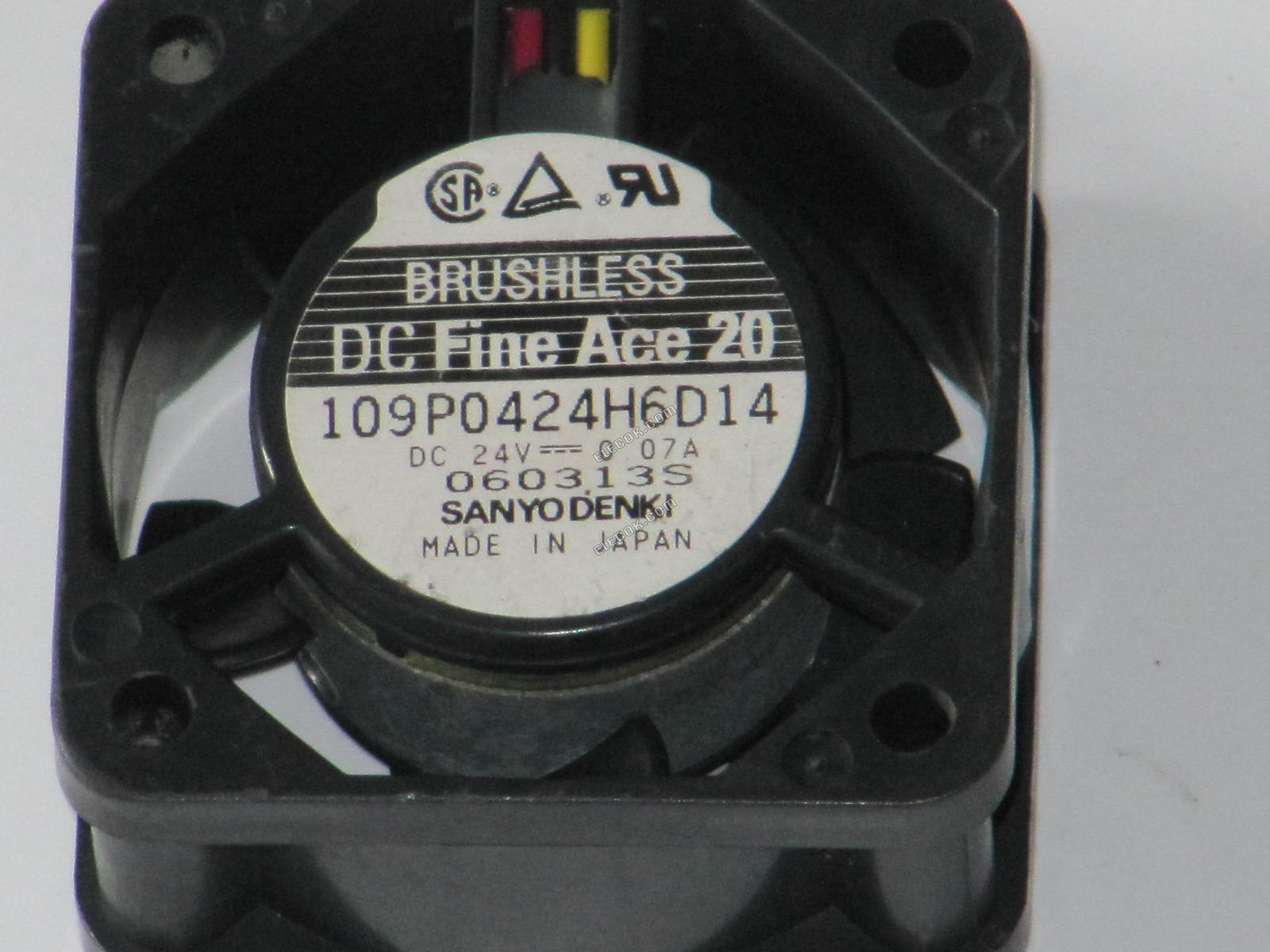 Sanyo 109P0424H6D14 24V 0,07A 3 vodiče ventilátor Repasovaný 