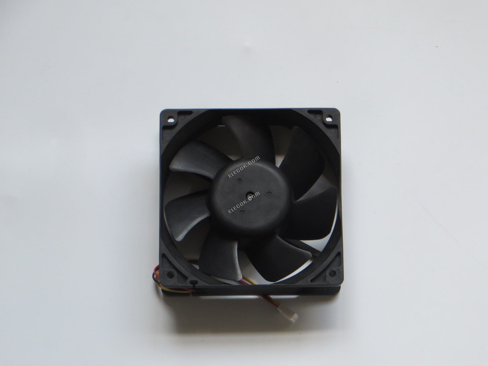 Panaflo FBA12G24H 24V 0,3A 3 vezeték Hűtőventilátor 