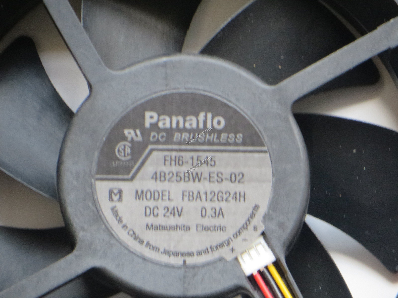 Panaflo FBA12G24H 24V 0,3A 3 vezeték Hűtőventilátor 