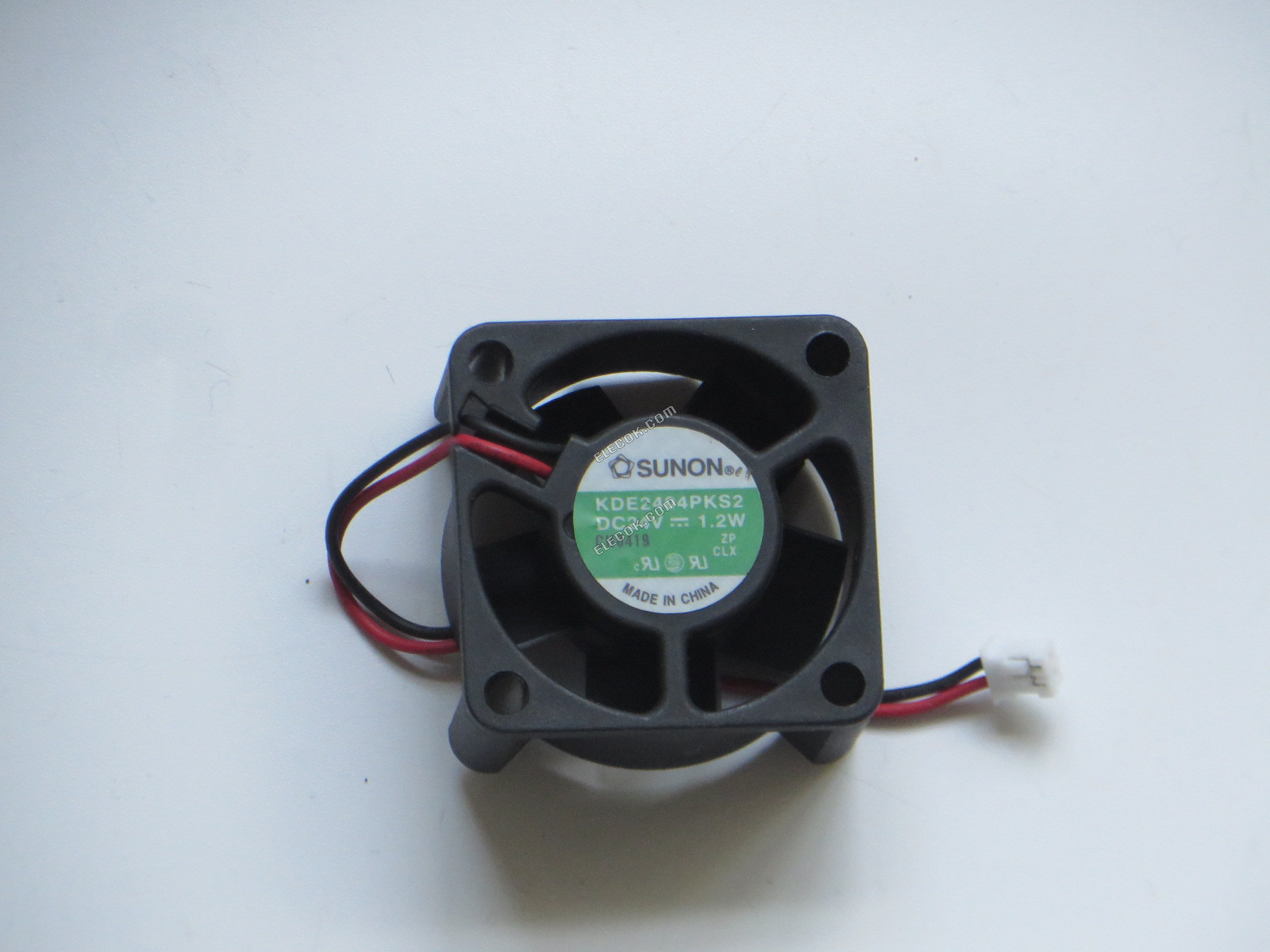SUNON KDE2404PKS2 24V 1,2W 2 vezeték Hűtőventilátor 