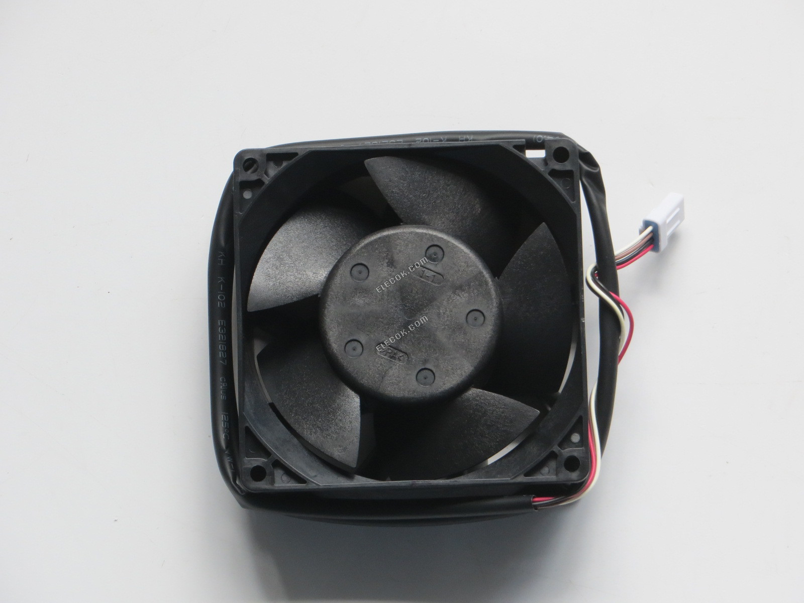 NMB-MAT 09238DE-24P-CUE 24V 1,5A 4 vodiče Serverový čtvercový Ventilátor 