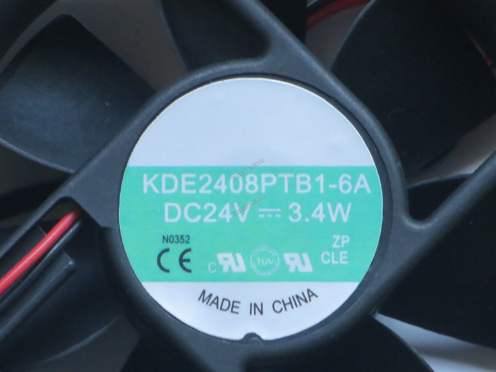 SUNON KDE2408PTB1-6A 24V 3,4W 2 vodiče Chladicí Ventilátor, Repasovaný 
