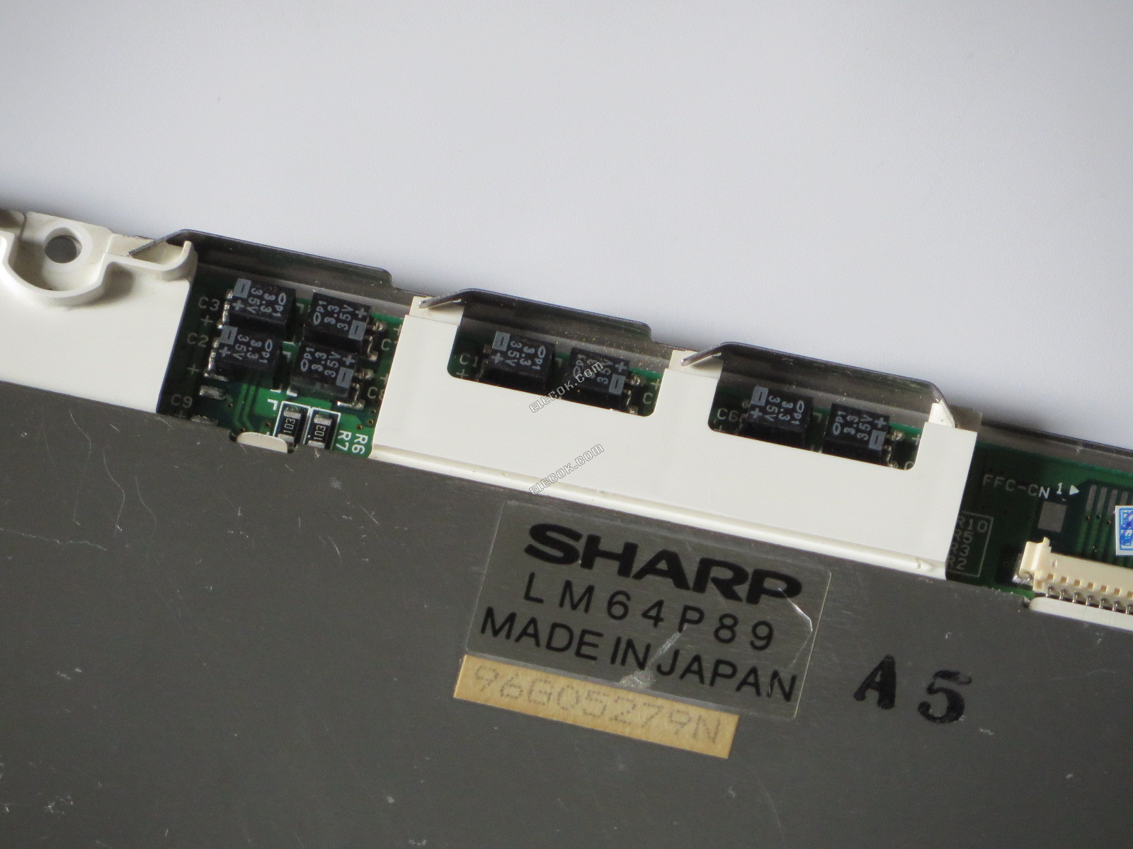 LM64P89 SHARP 10,4" FSTN LCD Panel 