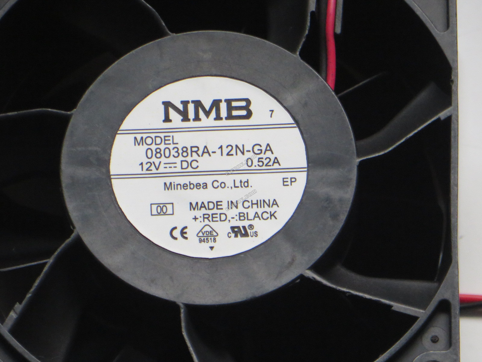 NMB 08038RA-12N-GA 12V 0,52A 2 vodiče Chladicí Ventilátor 