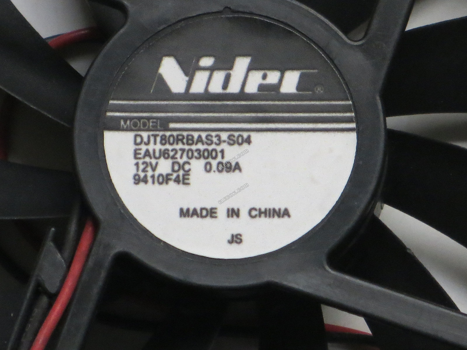 Nidec DJT80RBAS3-S04 12V 0,09A 2 vezeték Hűtőventilátor 
