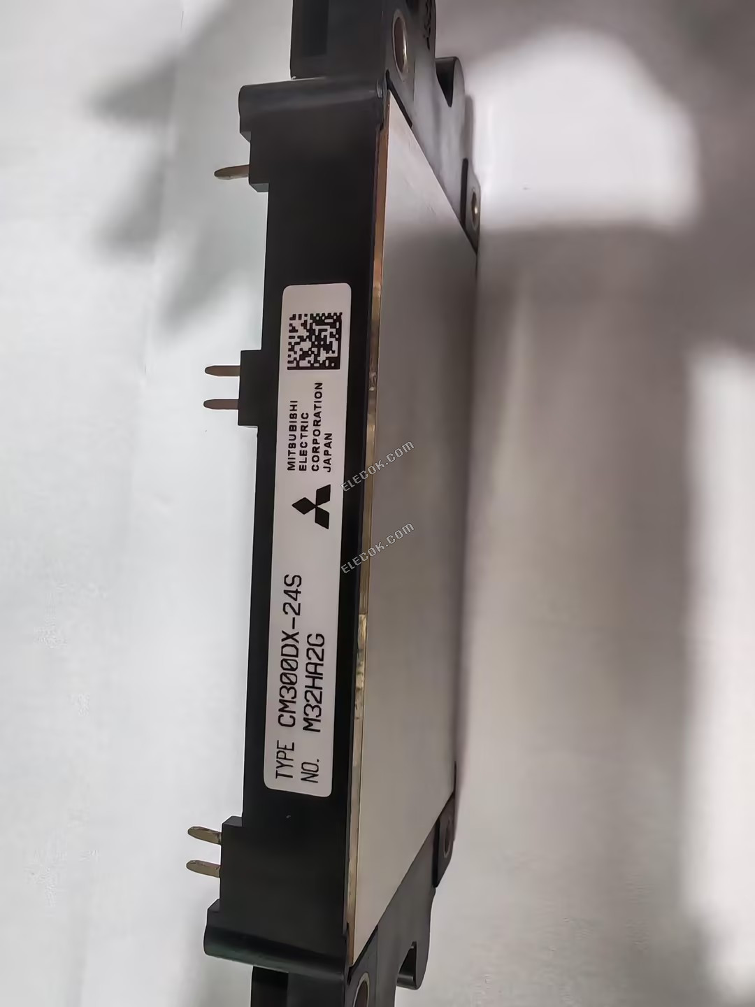 CM300DX-24S Powerex, Inc. Modul IGBT 1200V 300A 