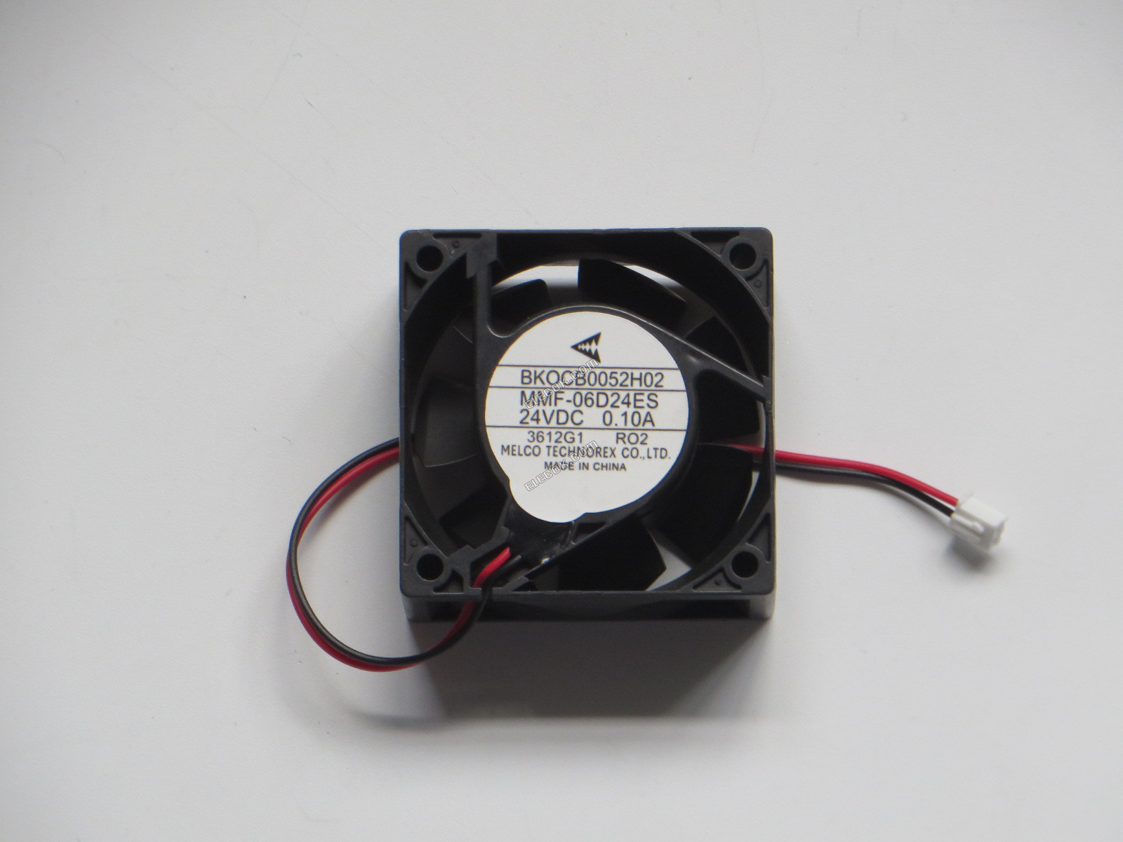 BKOCB0052H02 MMF-06D24ES RO2 24V 0.10A 2 vezeték Hűtőventilátor 