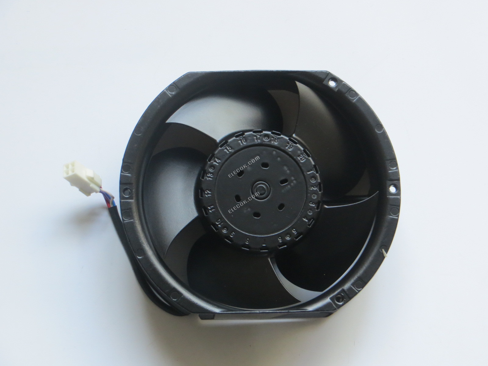 Ebmpapst 6454/2TDHPU 24V 1,65A 40W 4 vodiče Chladicí Ventilátor, originální a repasované 