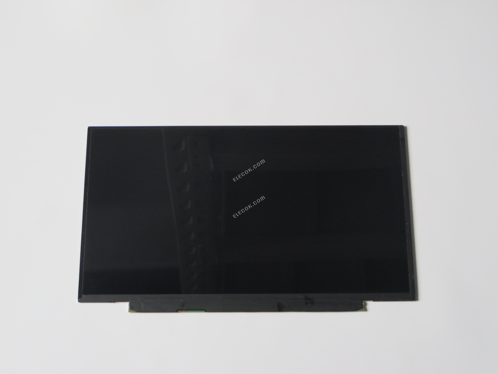 LQ133M1JW02 SHARP 13,3" IGZO TFT-LCD, Panel 