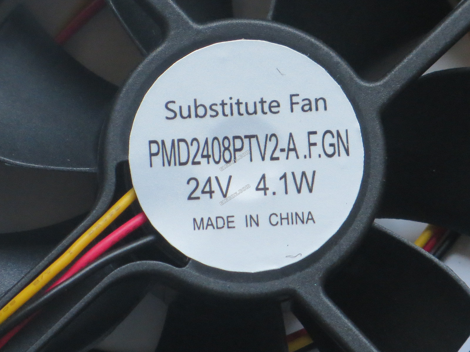 SUNON PMD2408PTV2-A .F.GN 24V 4,1W 3 vezeték Négyzetes Ventilátor, helyettesítő 