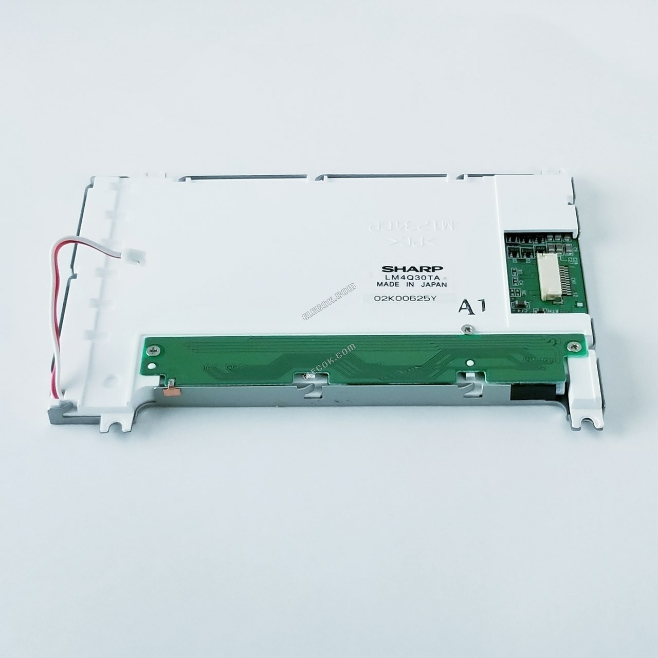 LM4Q30TA SHARP 4,7" tfd-lcd 