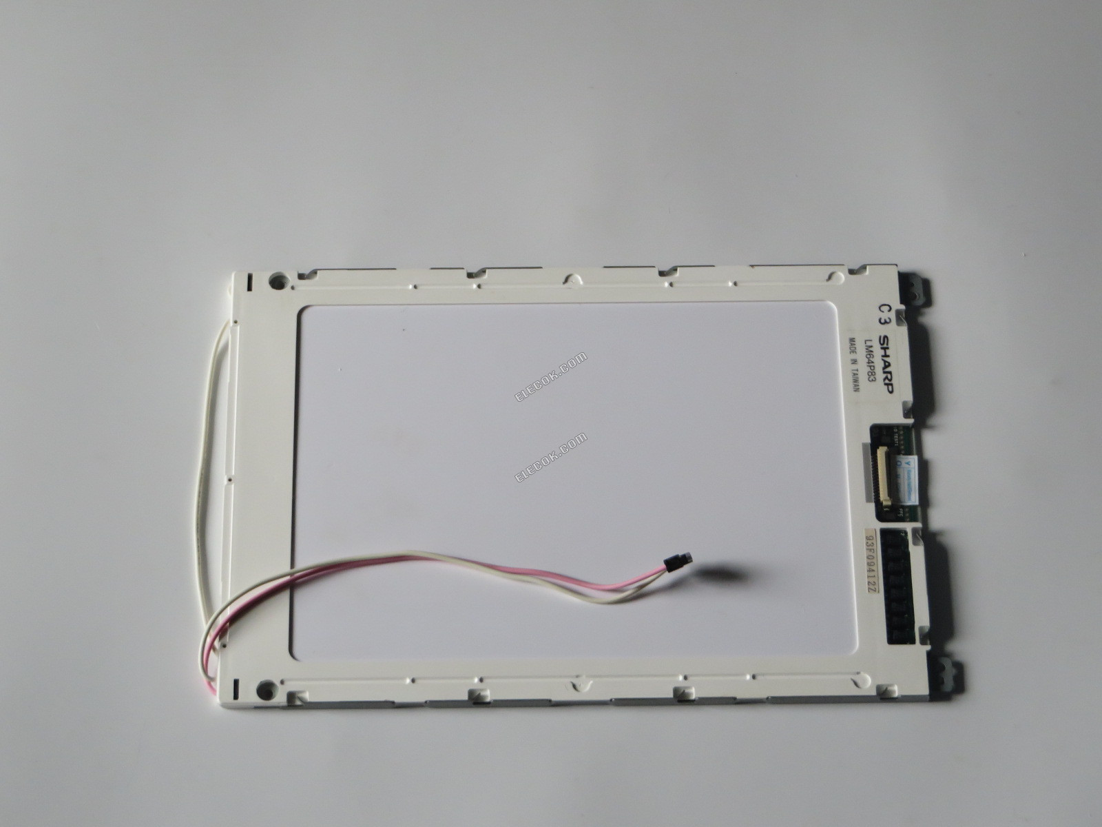 LM64P83 SHARP 9,4" LCD FSTN použitý 