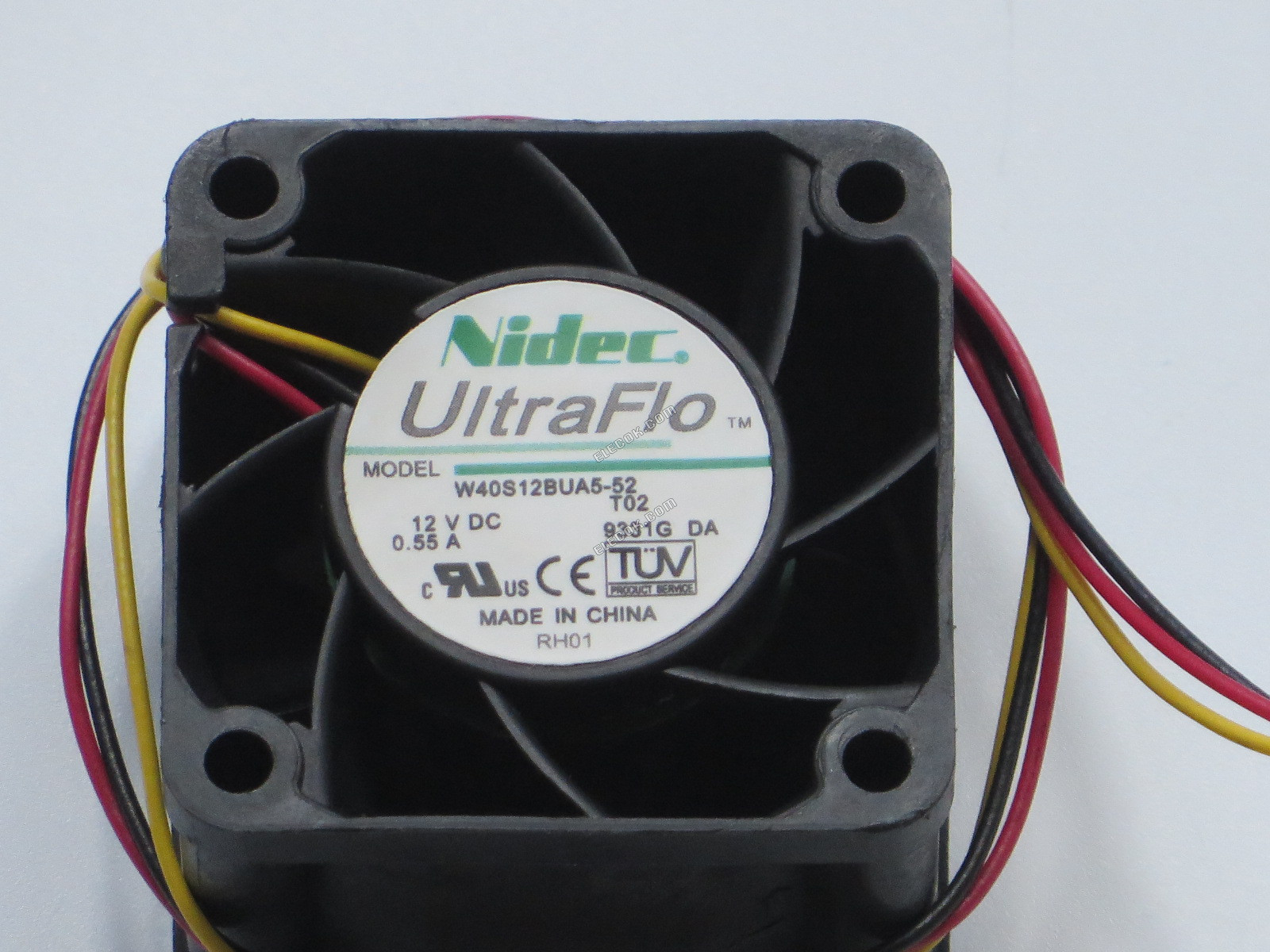 Nidec W40S12BUA5-52 12V 0,55A 3 vezeték Hűtőventilátor, felújított 