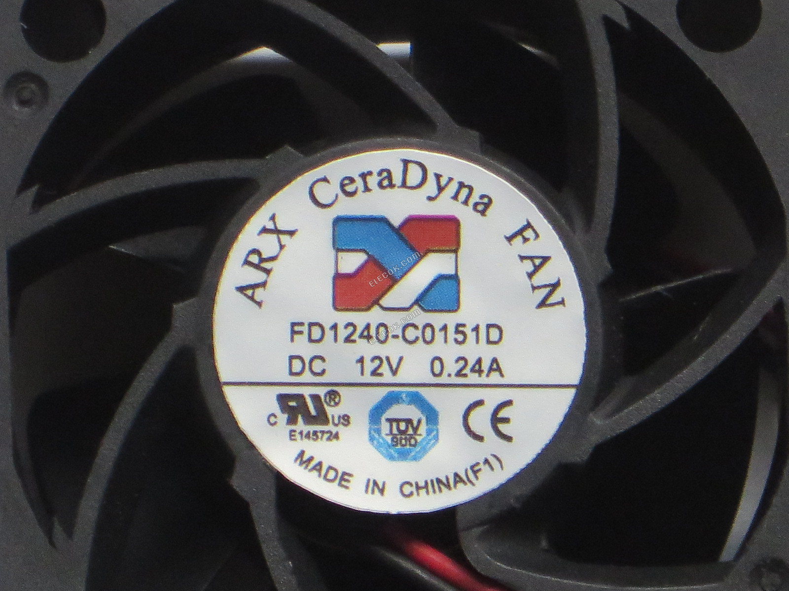 ARX FD1240-C0151D Szerver - Négyzet Ventilátor 12V0.24A, sq40x40x20mm, 100x2Wx2P 2 Vezeték 