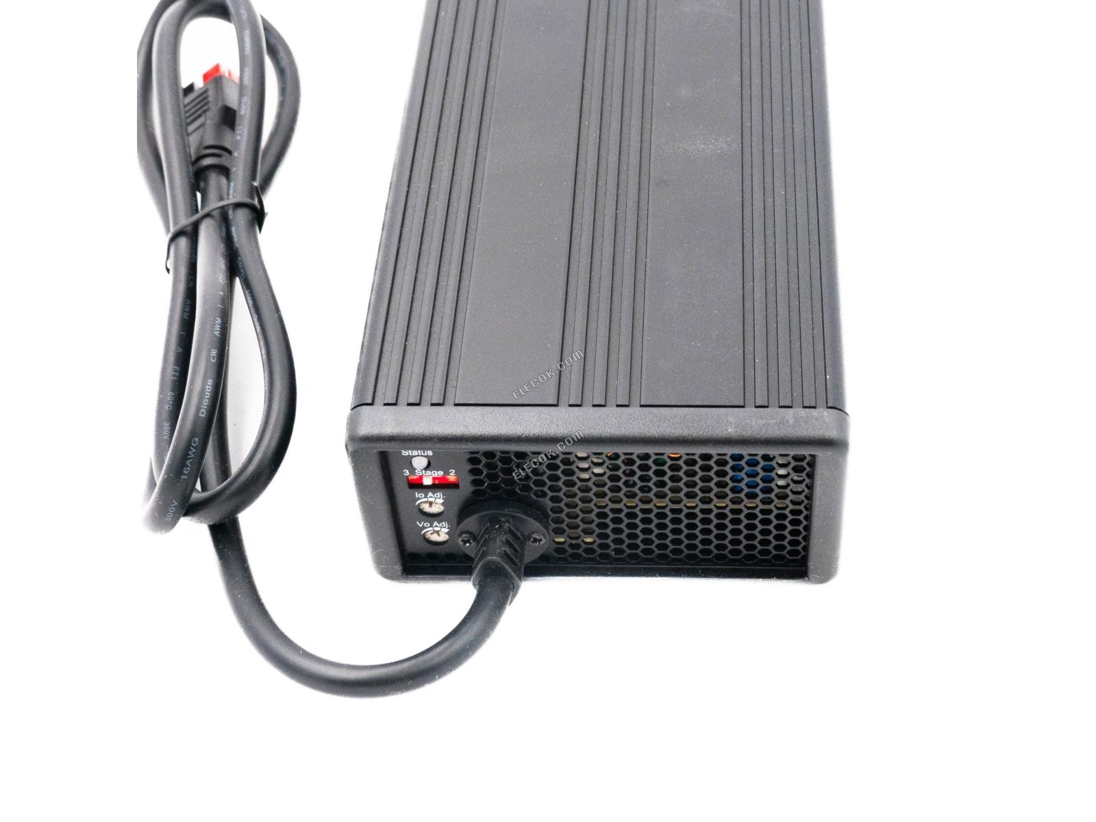 Mean Well NPB-240-12AD1 Baterie Charger 240W 12V s Anderson Konektor 
