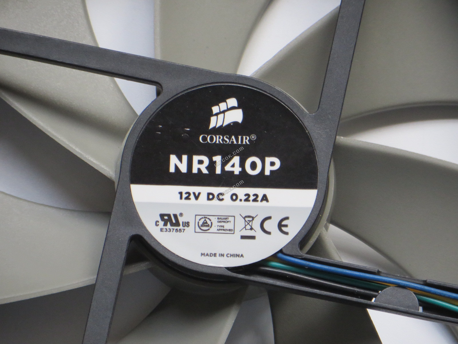 Corsair NR140P 12V 0,22A 4 vezeték Hűtőventilátor 