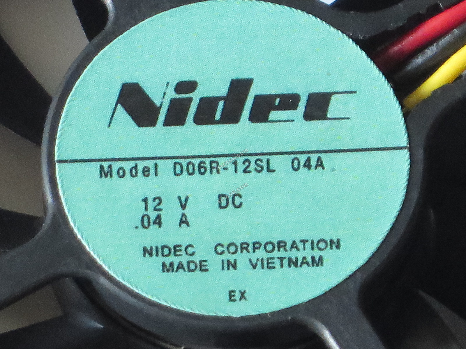 Nidec D06R-12SL 04A 12V 0,04A 3 vezeték hűtőventilátor 