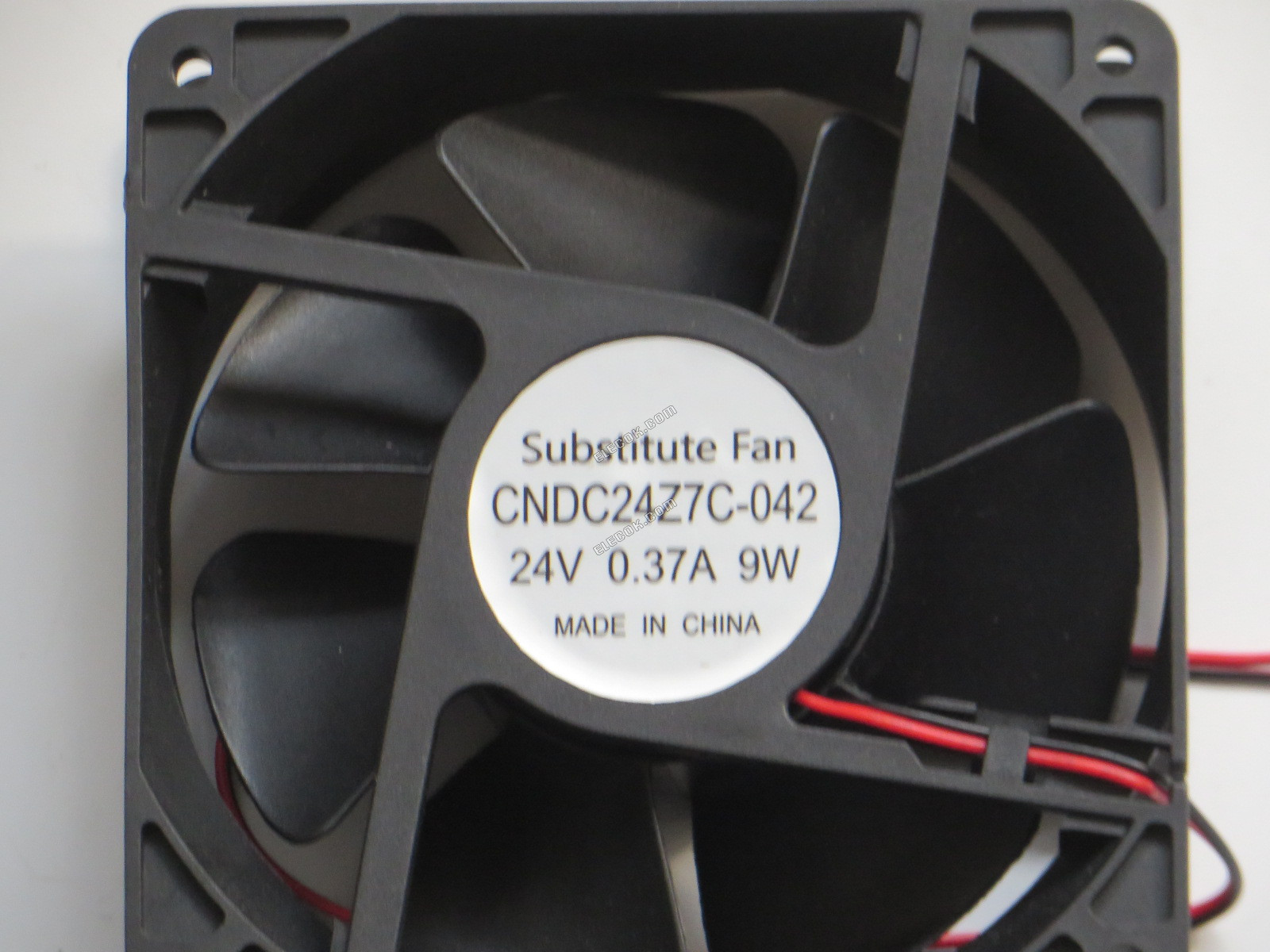 SERVO CNDC24Z7C-042 24V 0,37A 9W 2 vodiče Chladicí Ventilátor, náhrada 