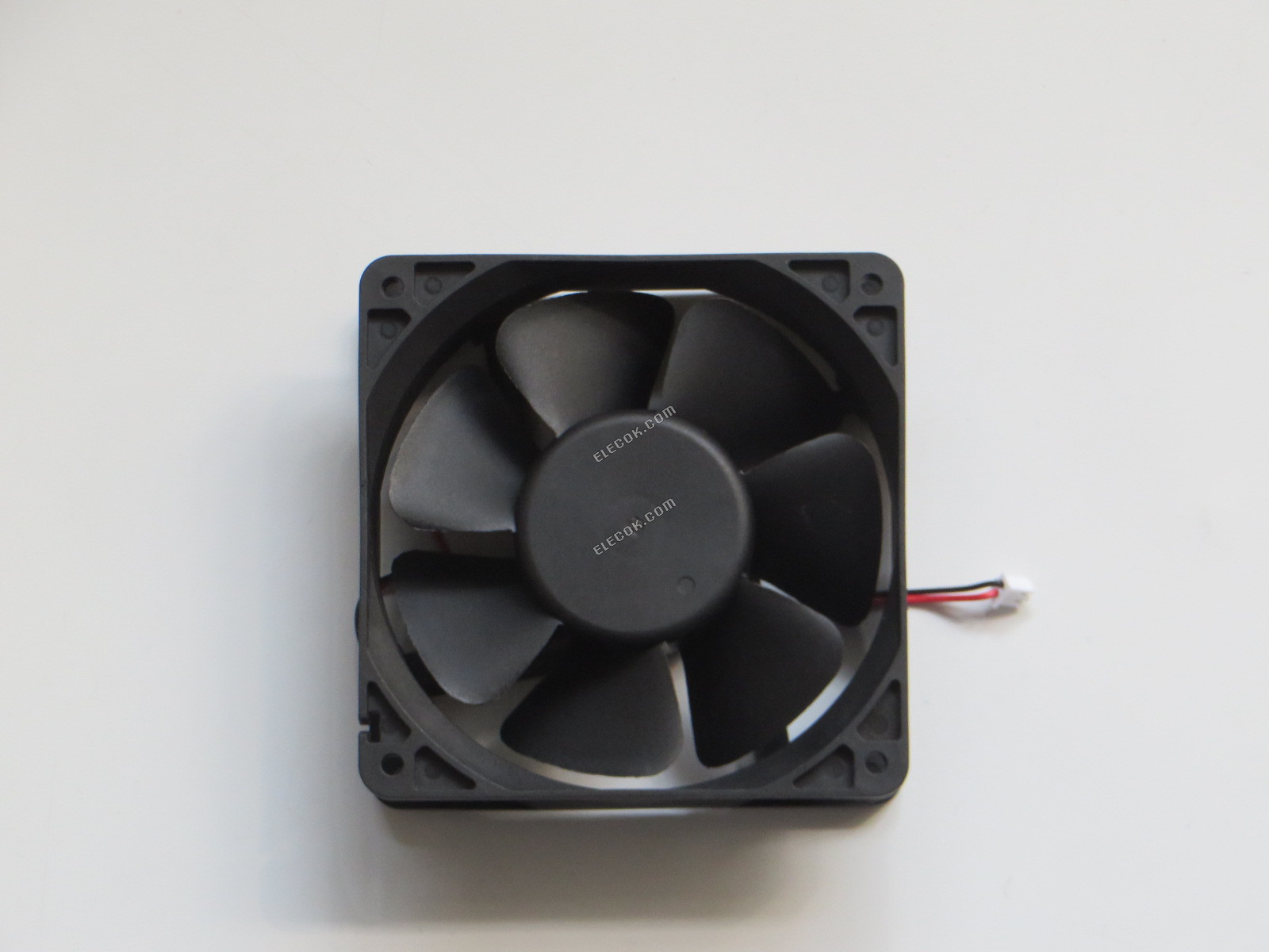 SERVO CNDC24Z7C-042 24V 0,37A 9W 2 vodiče Chladicí Ventilátor, náhrada 