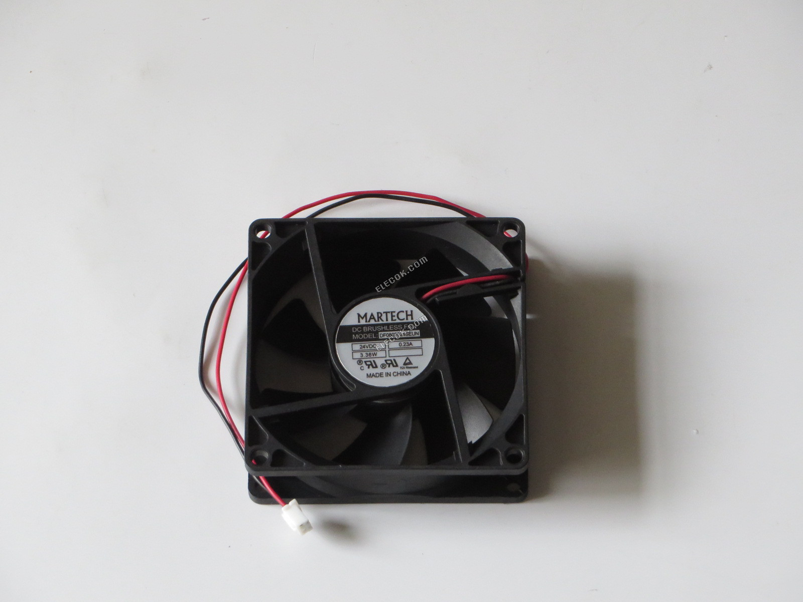 MARTECH DF0802524SEUN 24V 0,23A 3,36W 2 vodiče Chladicí Ventilátor 