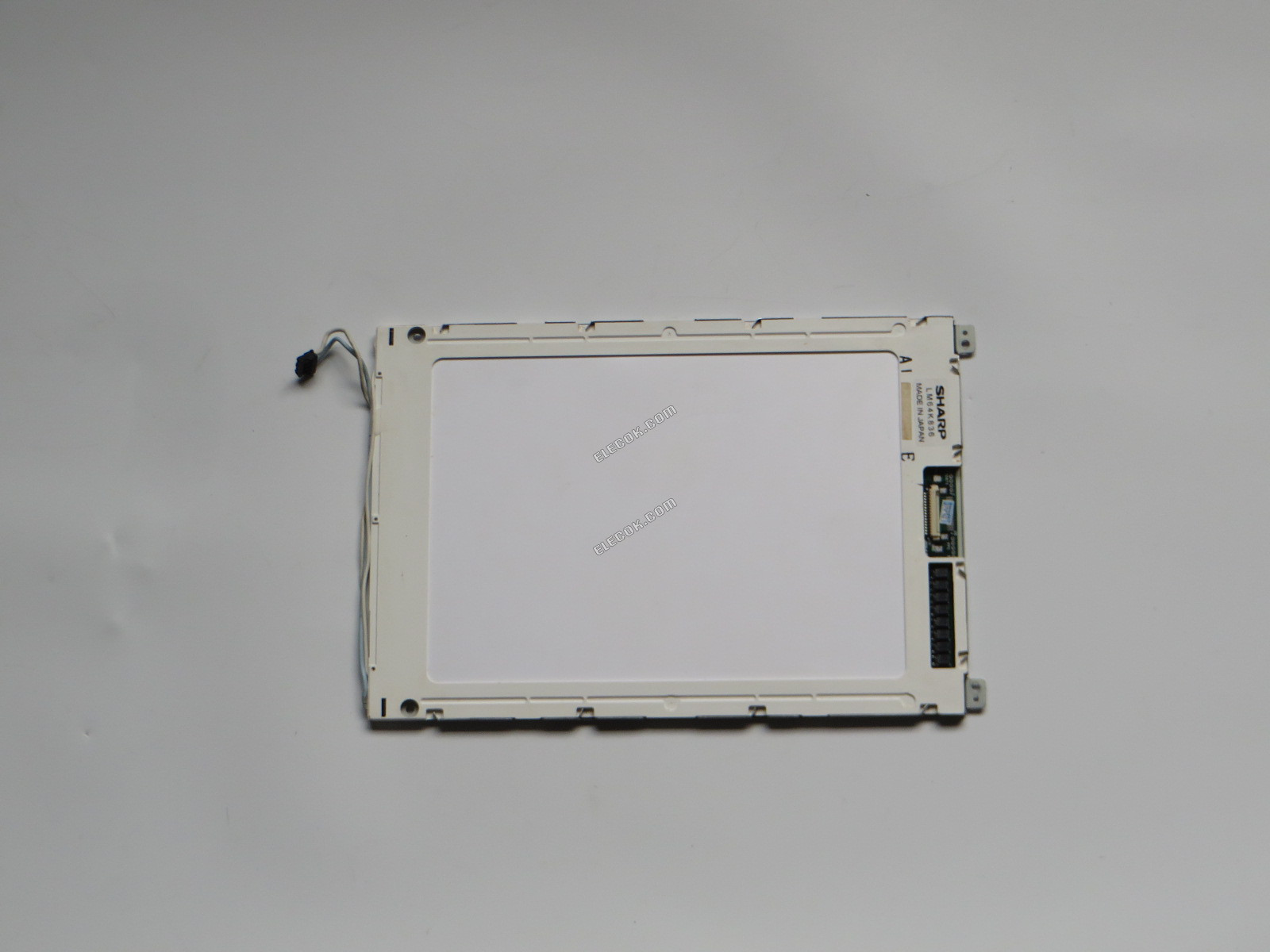 LM64K836 SHARP 9,4" FSTN LCD Panel 
