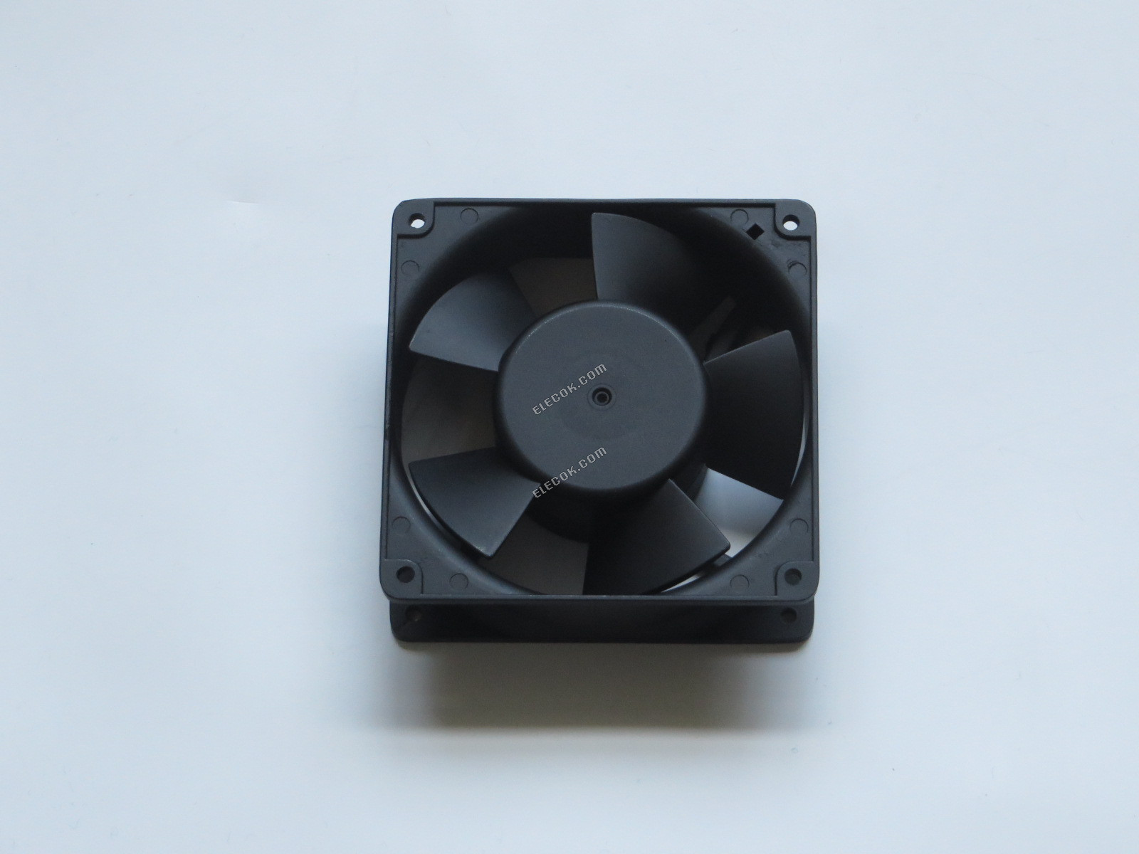 PROFANTEC P2123HST 230V 0,12/0,1A Chladicí Ventilátor 