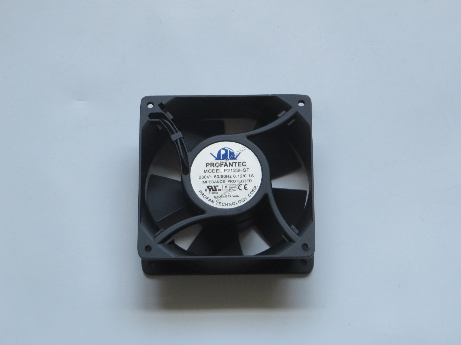 PROFANTEC P2123HST 230V 0,12/0,1A Chladicí Ventilátor 