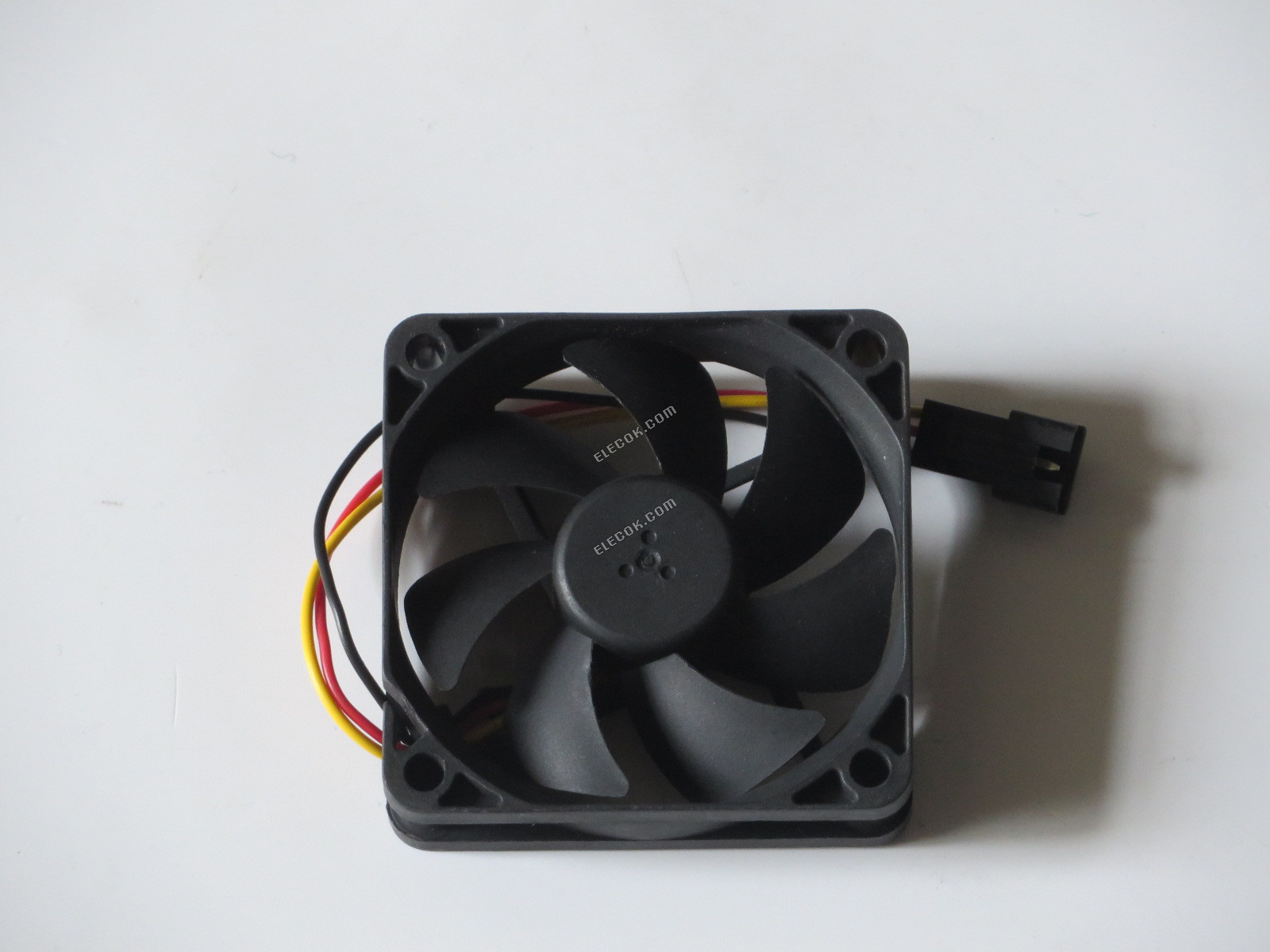 SUNON ME60151V3-0000-G99 12V 0.90W 3 vezeték hűtőventilátor 
