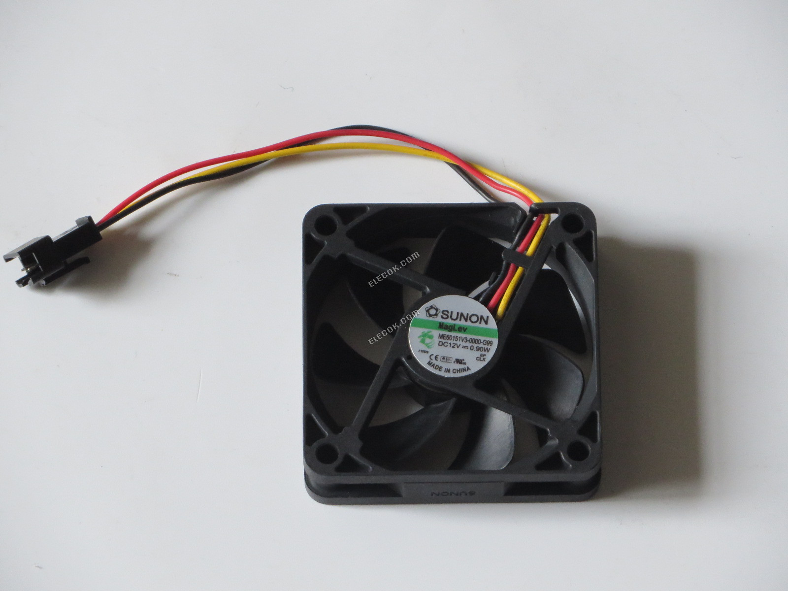 SUNON ME60151V3-0000-G99 12V 0.90W 3 vezeték hűtőventilátor 