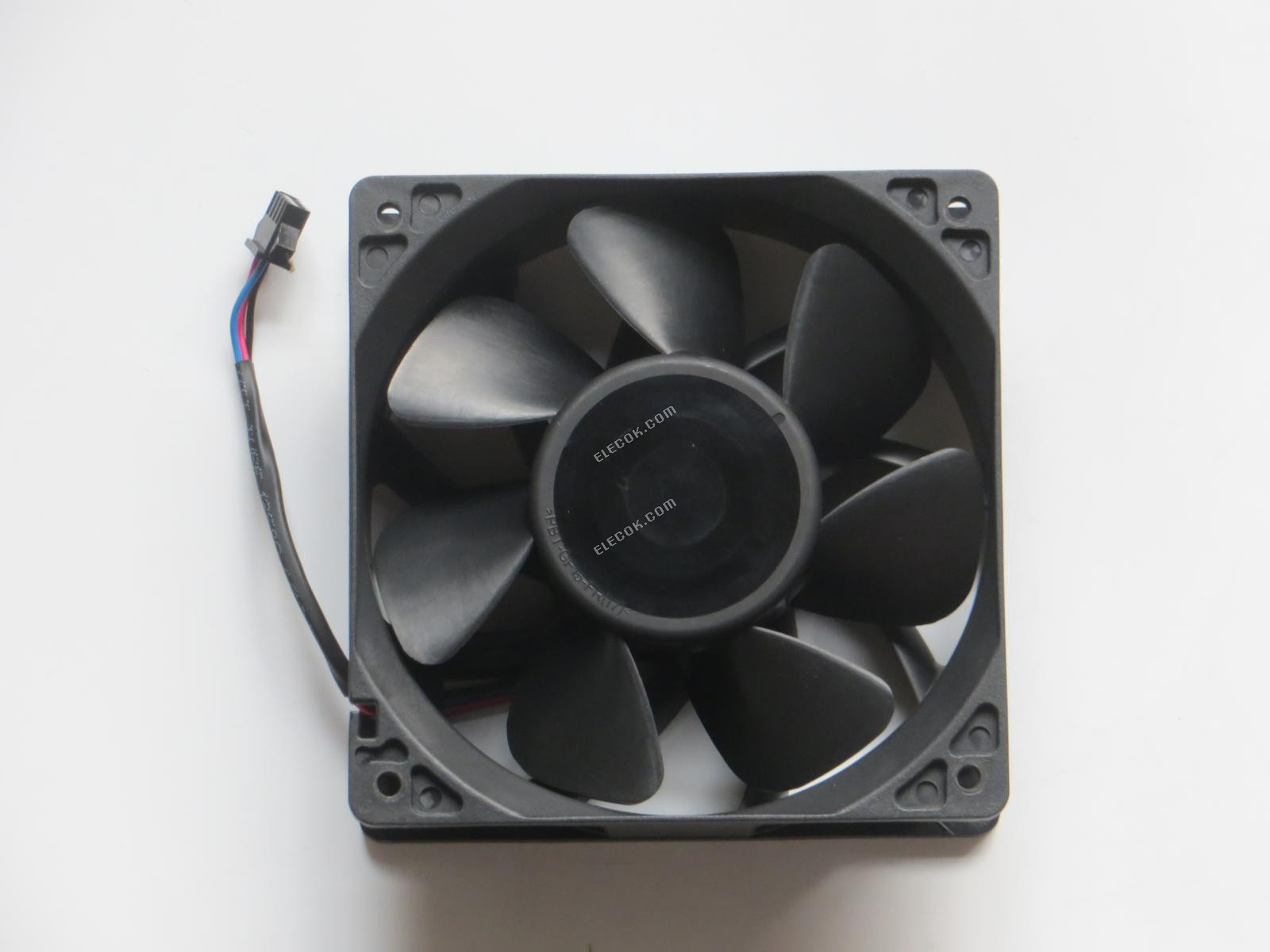 DELTA QFR1224EHE-BL52 12038 12cm 24V 0,75A 3 vezeték Hűtőventilátor -val/-vel fekete csatlakozó, Felújított 