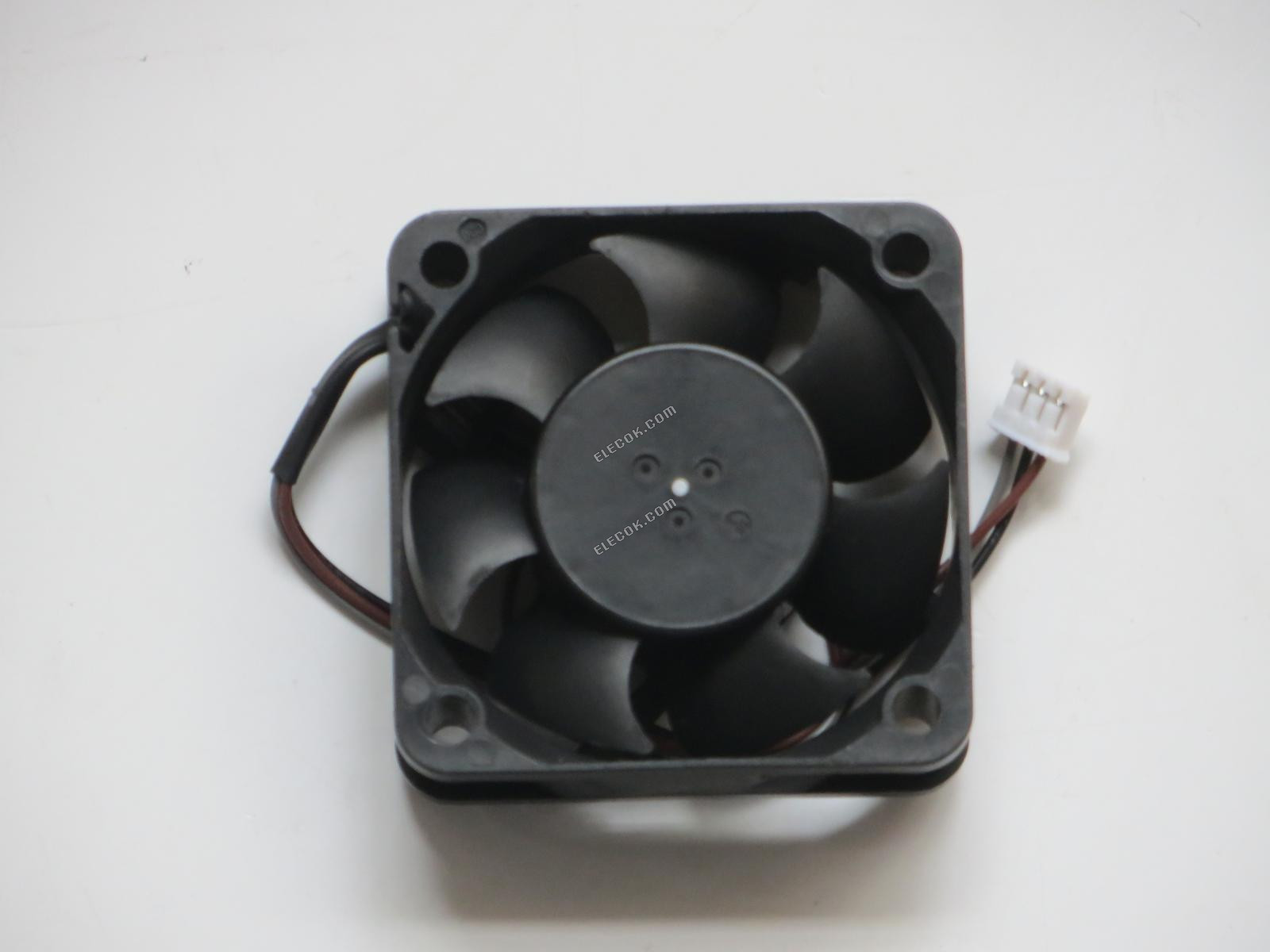 Nidec U50R12NS1Z7-53J32 Szerver - Négyzet Ventilátor sq50x50x15mm, 3 vezeték, 12V 0,06A 