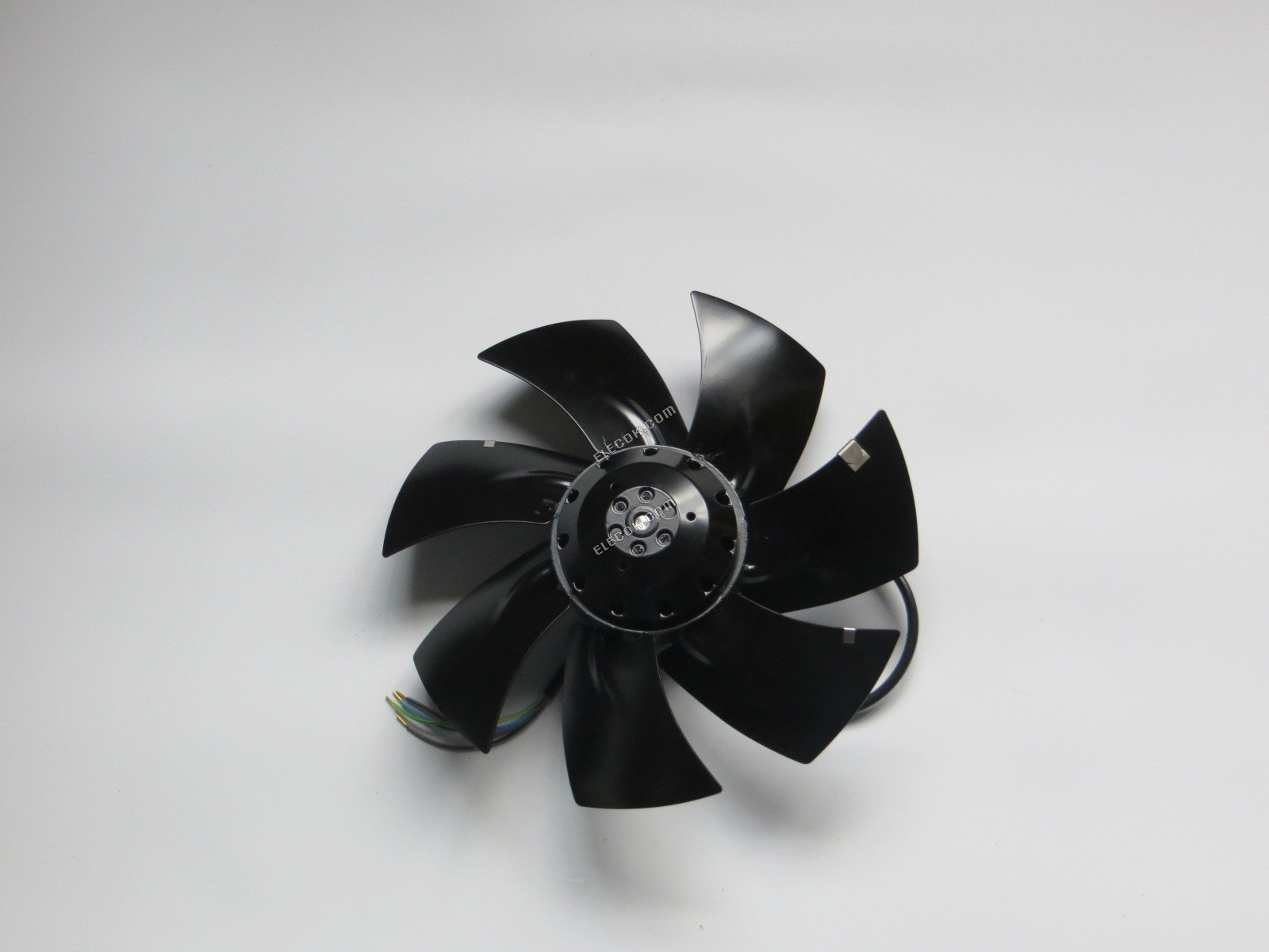ebmpapst A2E250-AN35-05 230V 50/60Hz 0.40/0,48A 95/110W 2000/1850 RPM Ventilátor, helyettesítő A2E250-AL06-01 