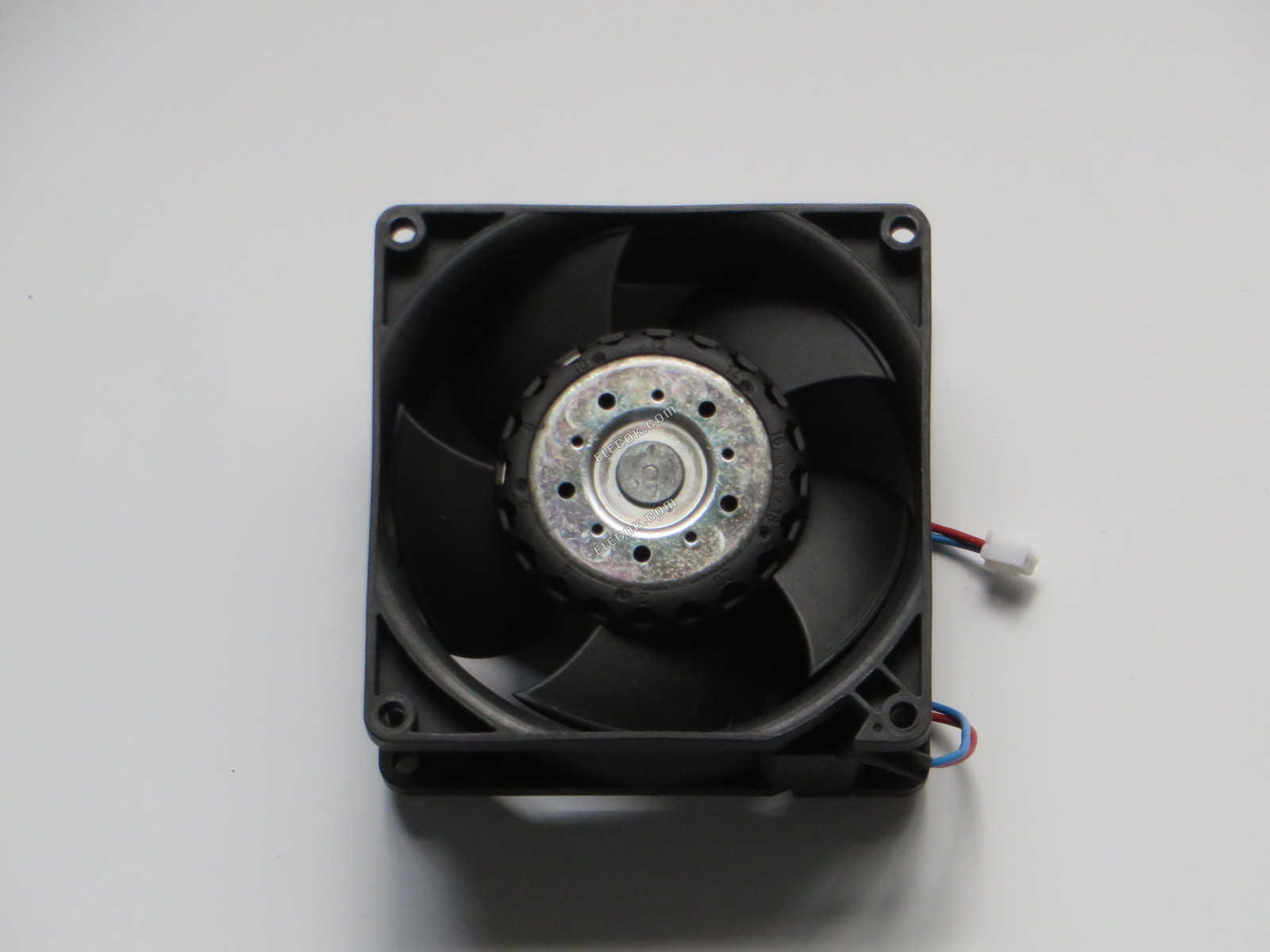 ebm-papst 3214JN Server - čtvercový Ventilátor sq90x90x38mm, w80x2x2, 24V 6,5W 2 vodiče 
