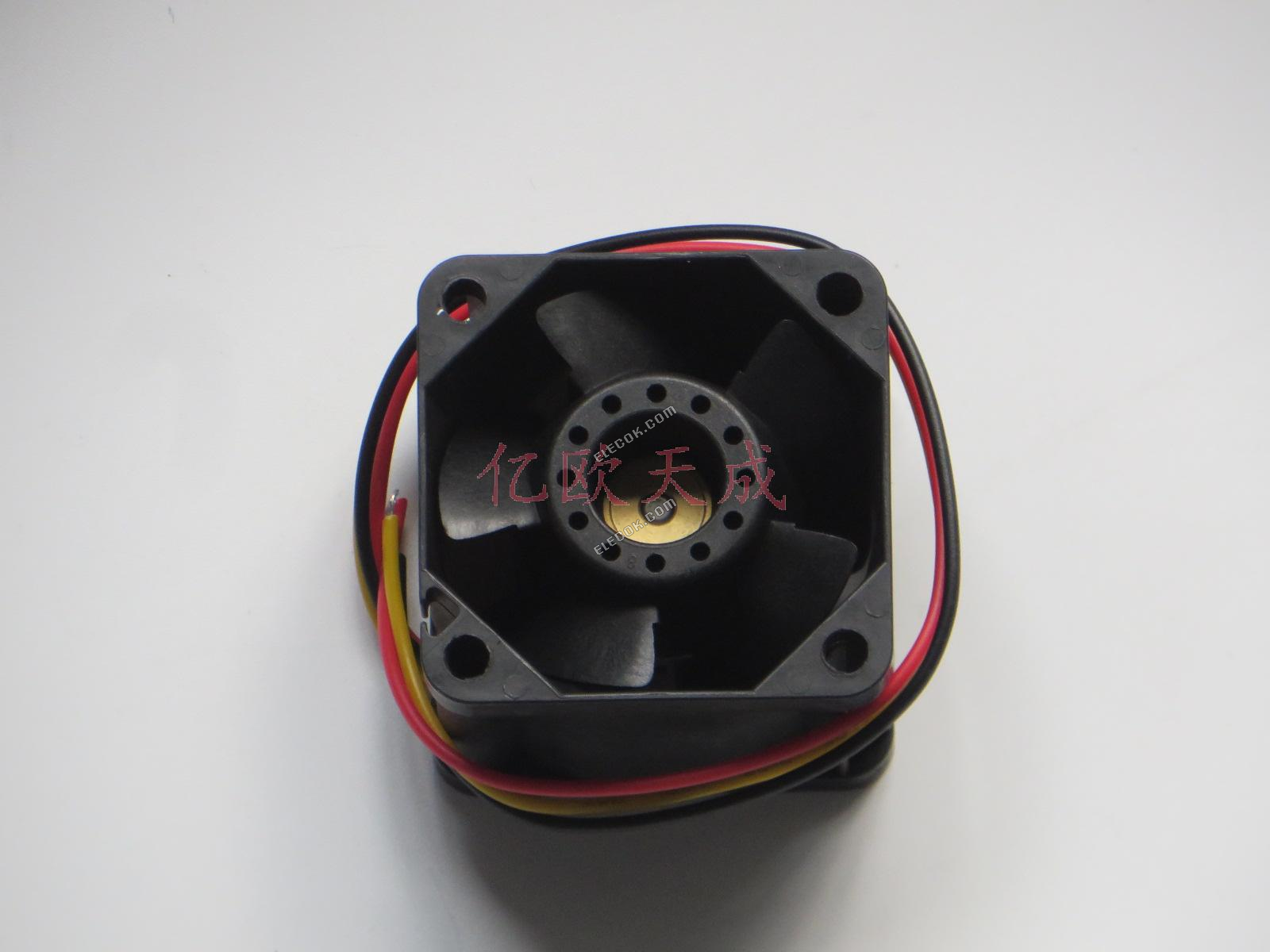SANYO 109P0412G3D083 12V 0,31A 3 vodiče Chladicí Ventilátor 