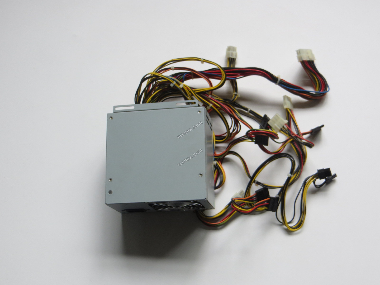 YM-8851A Tápegység használt 