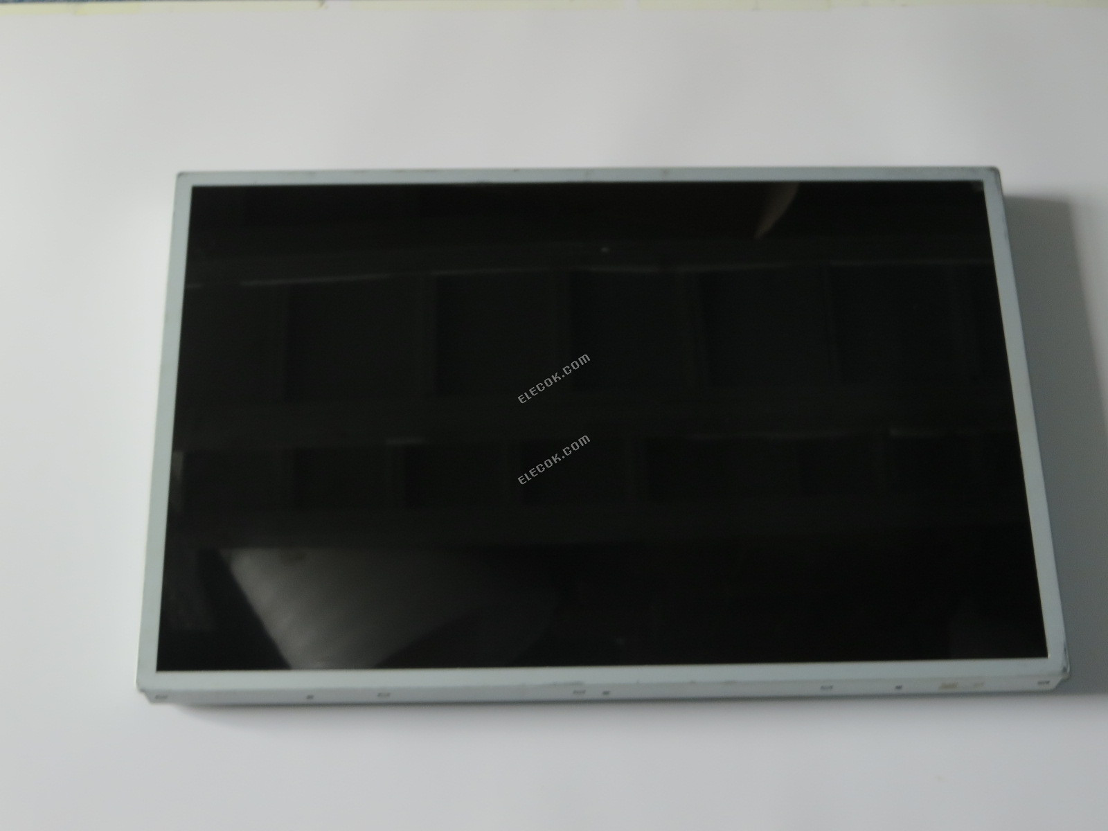 LM230WU3-STC1 LG Display 23.0" a-Si TFT-LCD Panel 